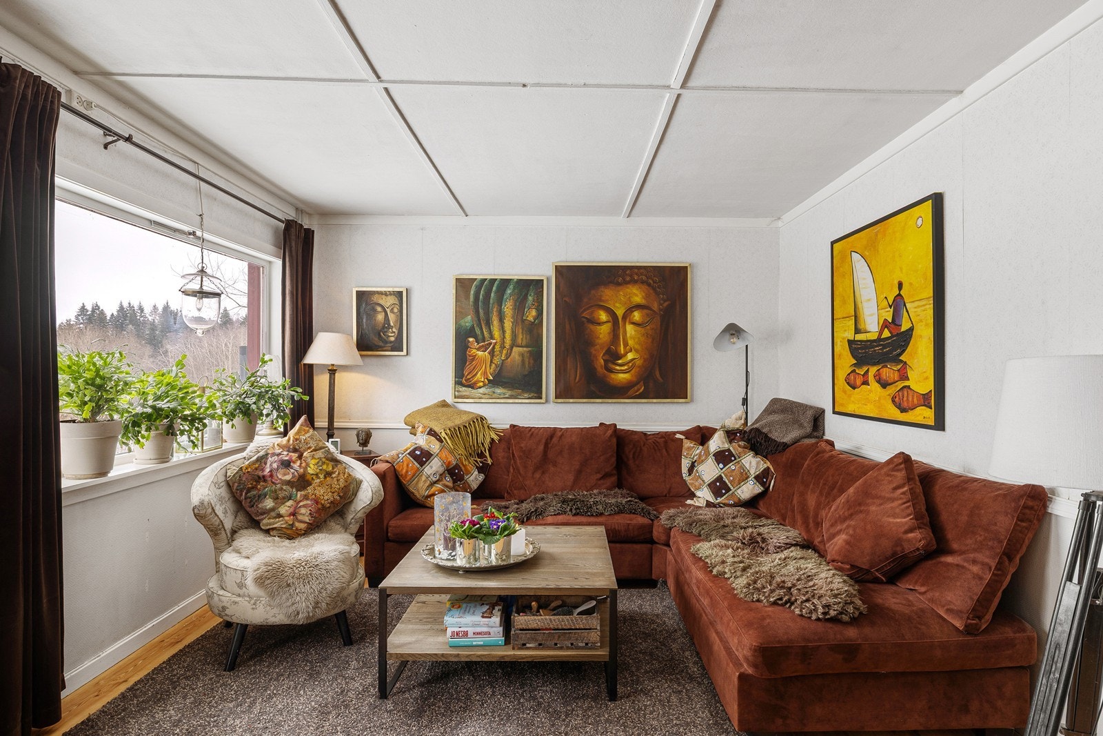 Staden 22: Stue i 1 etasje. Galleribilde