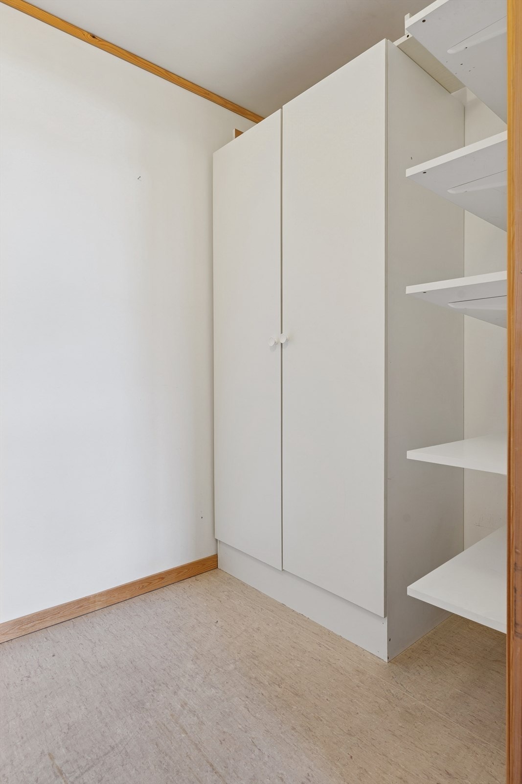 En innvendig bod til praktisk oppbevaring Galleribilde