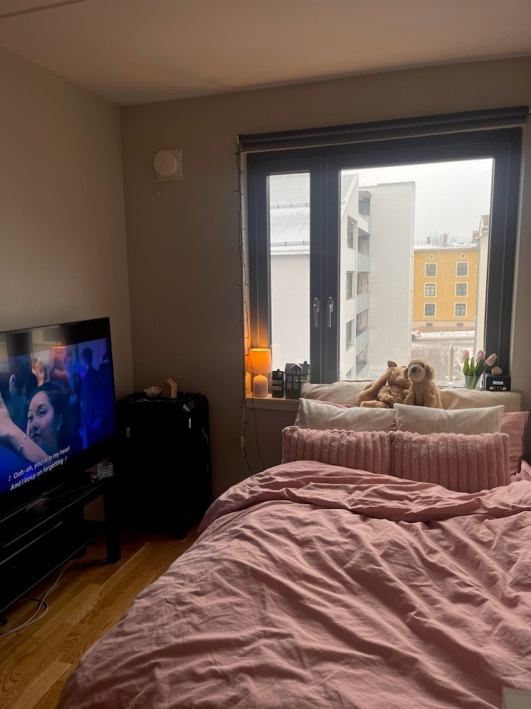 Ledig nå, Rom 1 Galleribilde