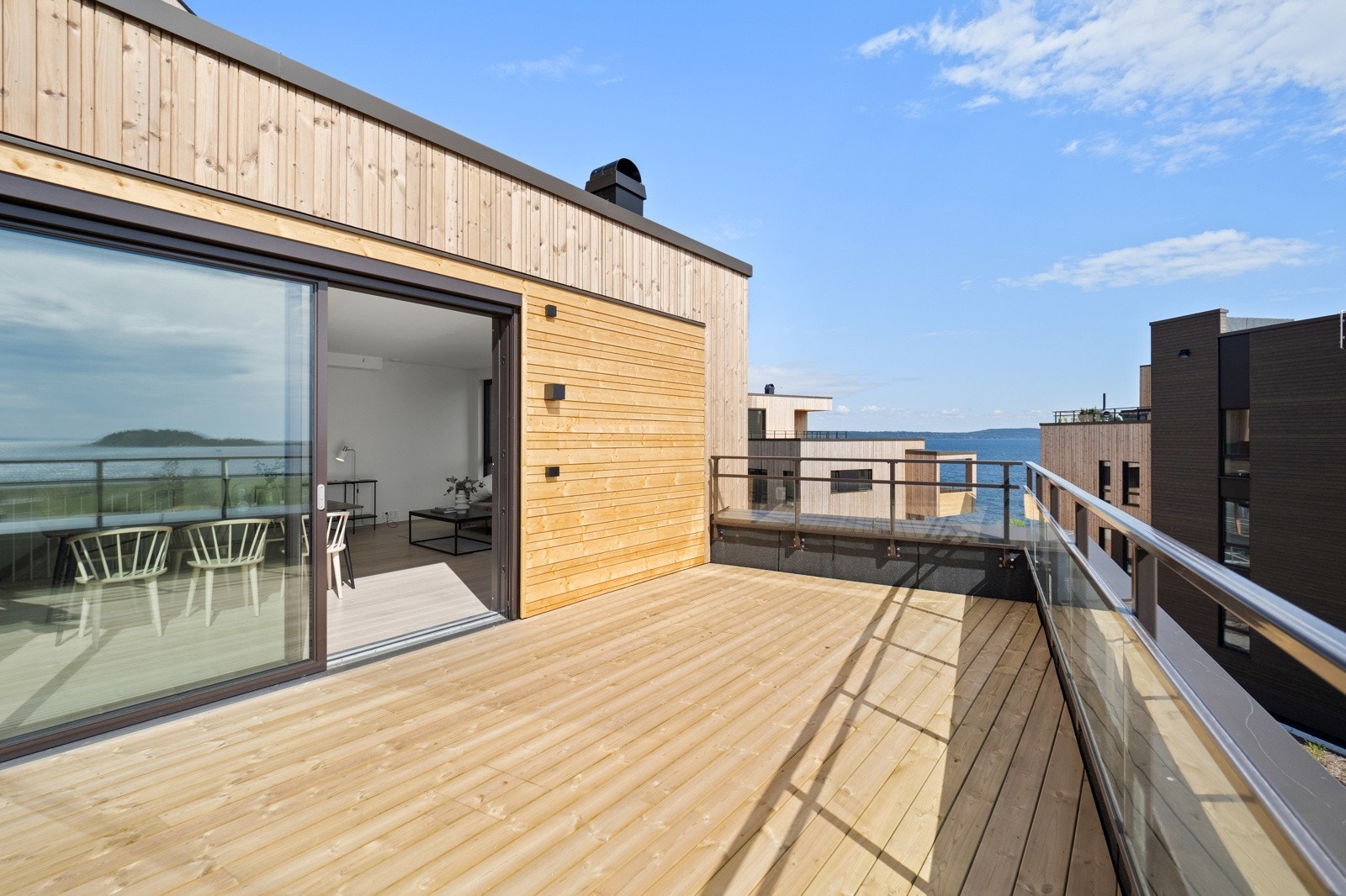 Sjøutsikt i flere regninger Galleribilde