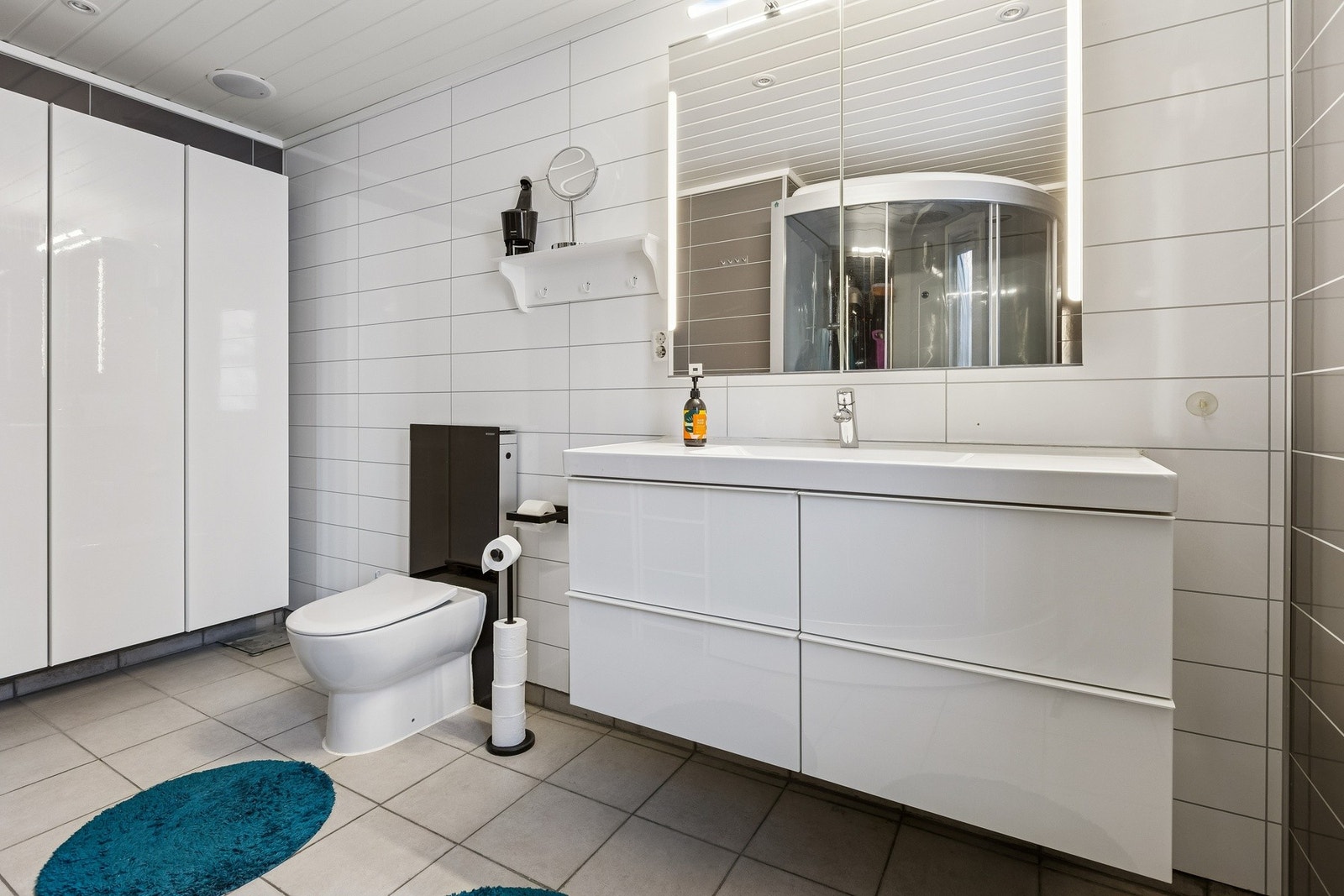 God størrelse og oppbevaringsplass Galleribilde