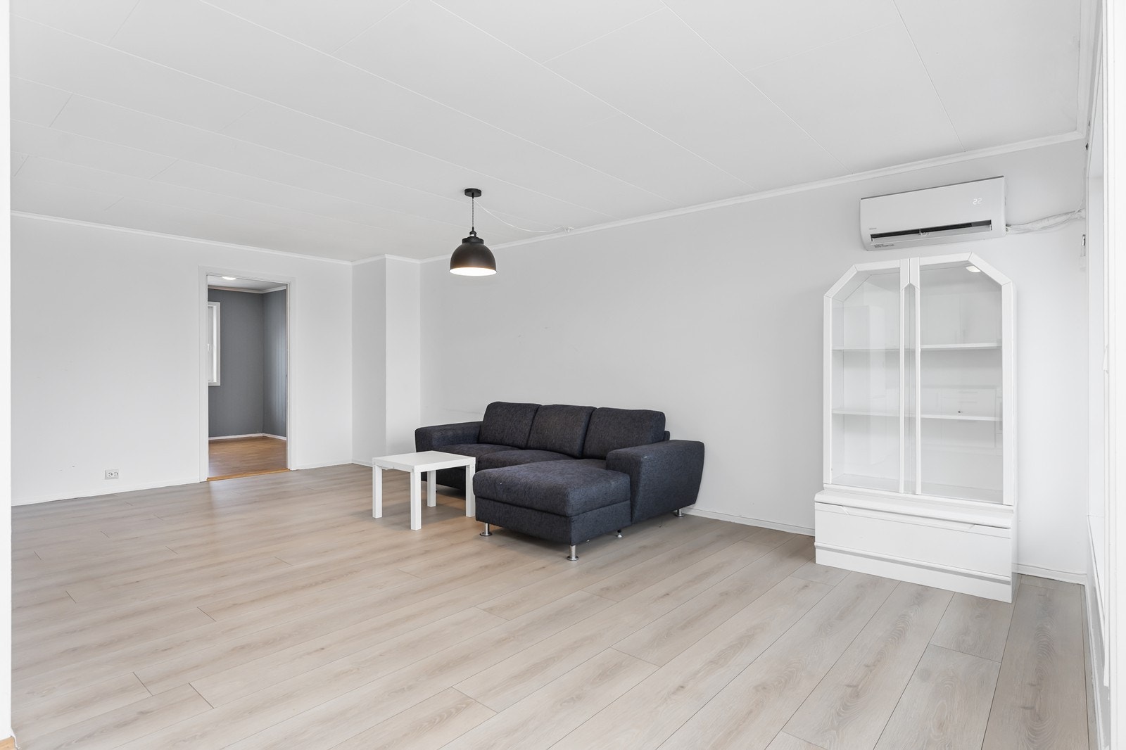 Varmepumpe for oppvarming. Galleribilde