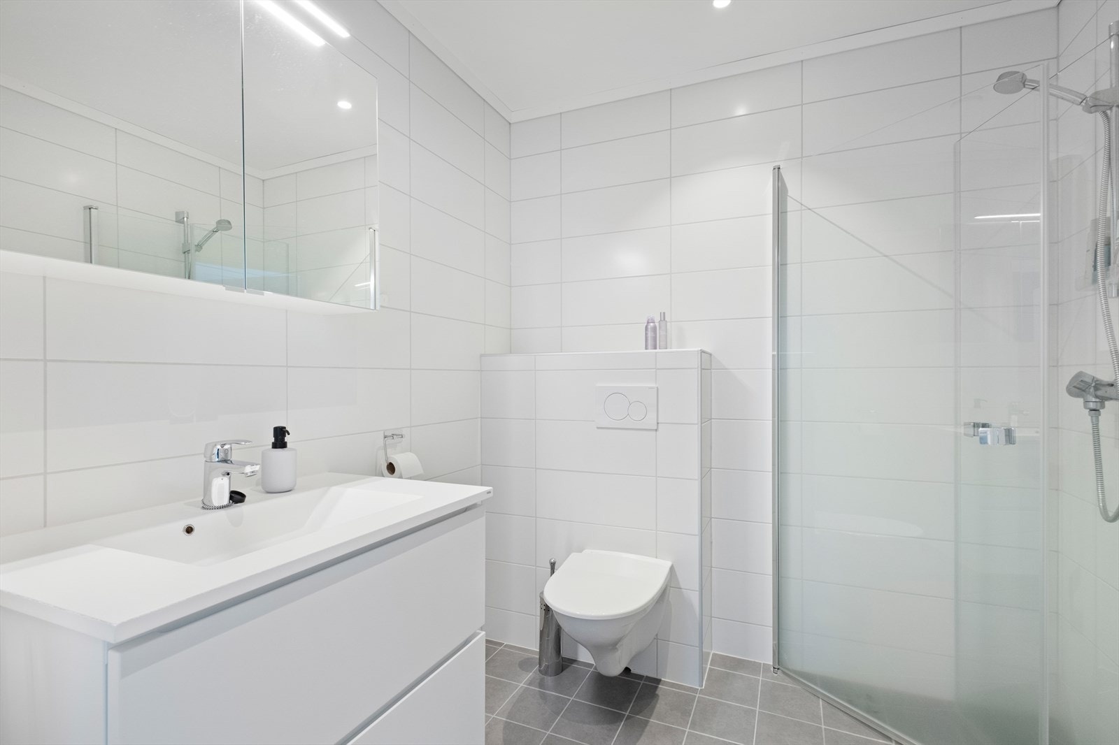 Lyst og pent bad Galleribilde