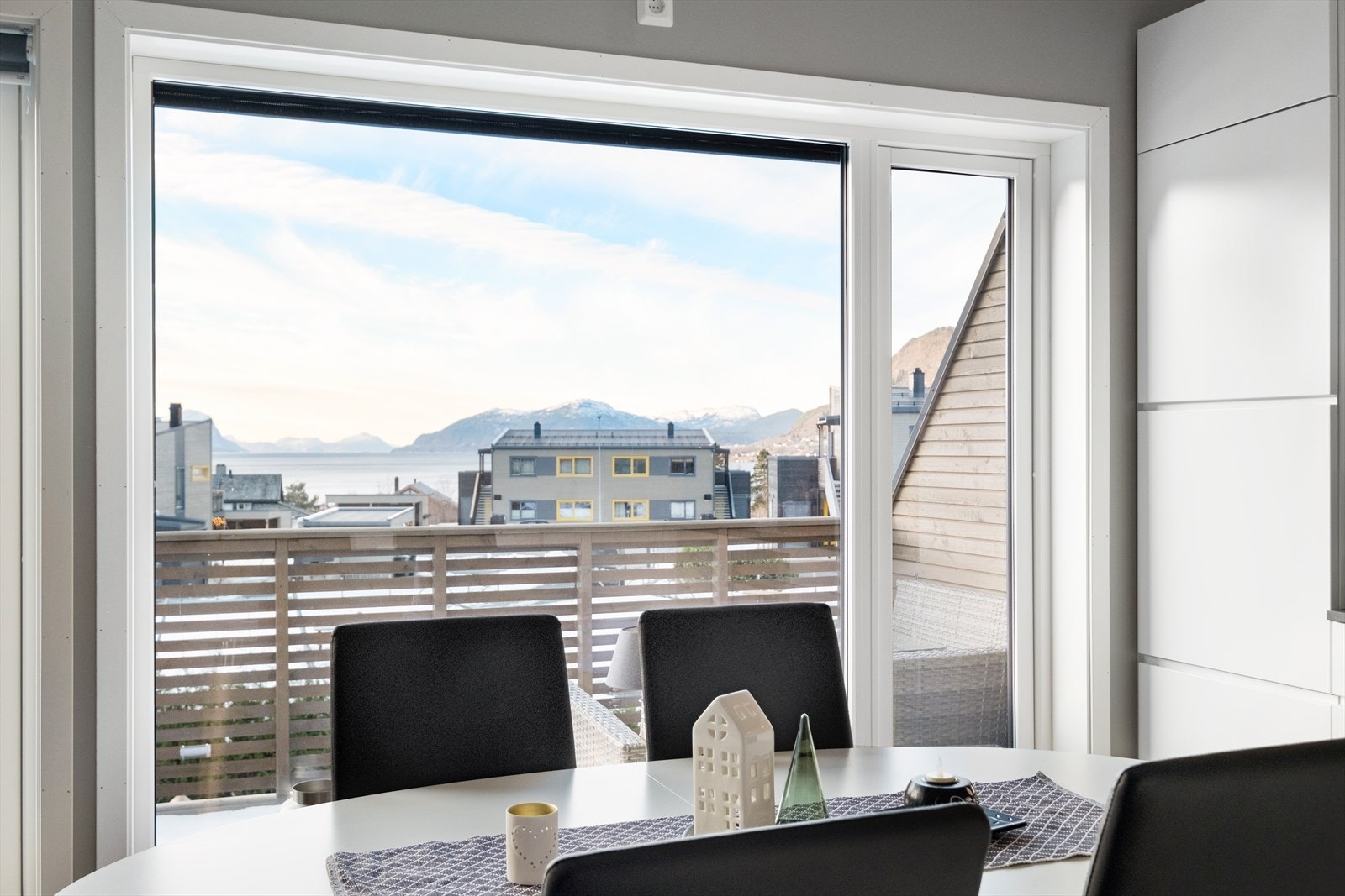 Fra spisestuen har en også flott utsikt! Galleribilde