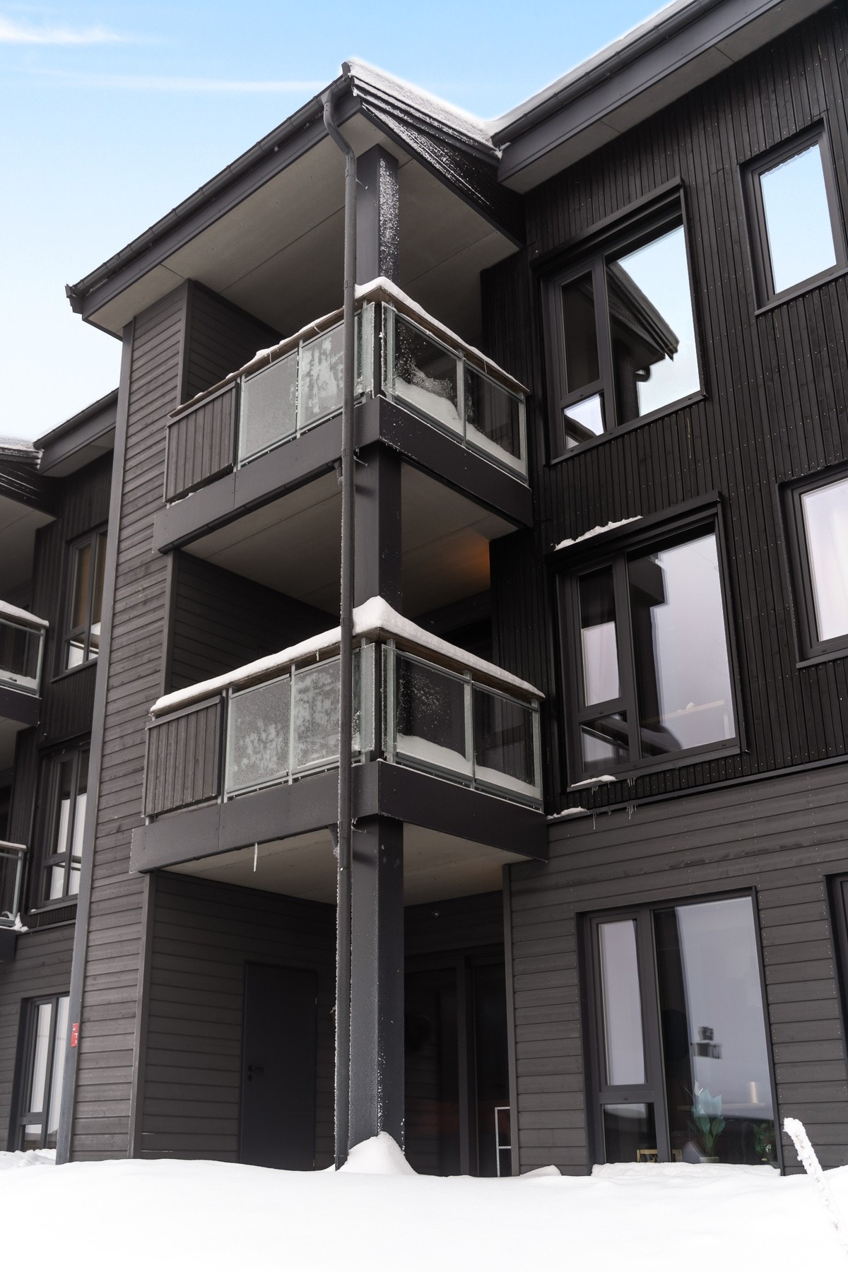 PrivatMegleren Lillehammer v/ Emil Intelhus Brøto har gleden av presentere denne flotte fritidsleiligheten på Sjusjøen.
Foto: JA Boligstyling AS. Galleribilde