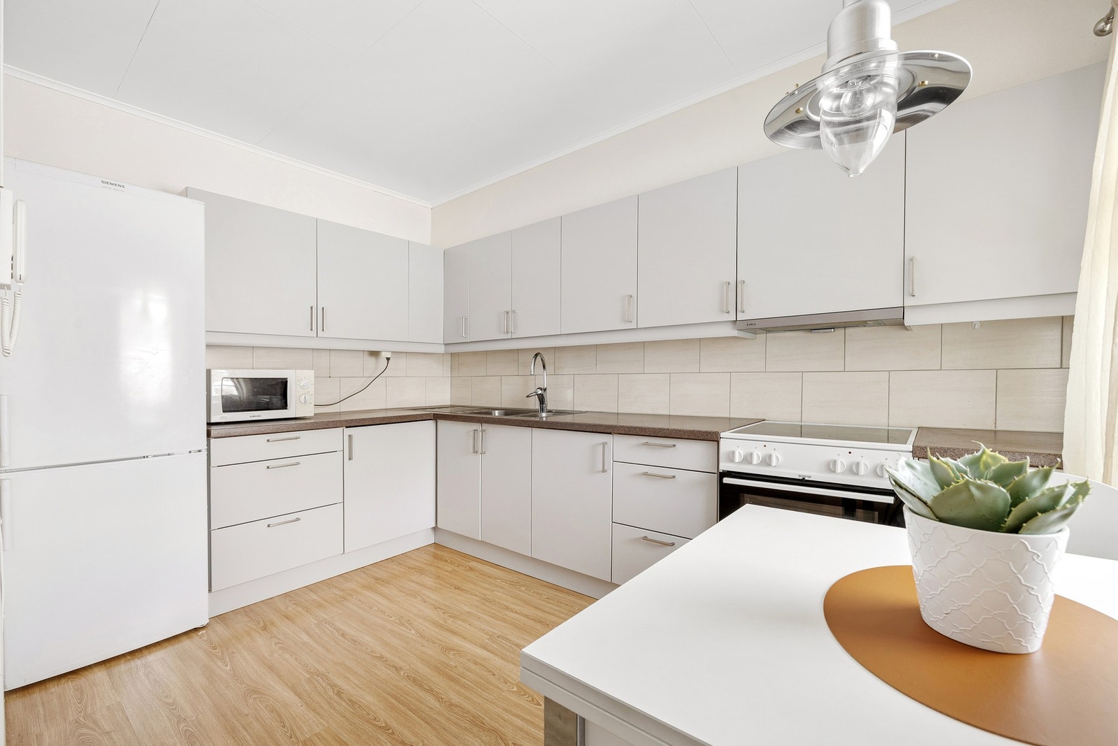 Varmtvannsbereder er nylig skiftet, noe som gir en trygg og oppdatert teknisk standard. Galleribilde