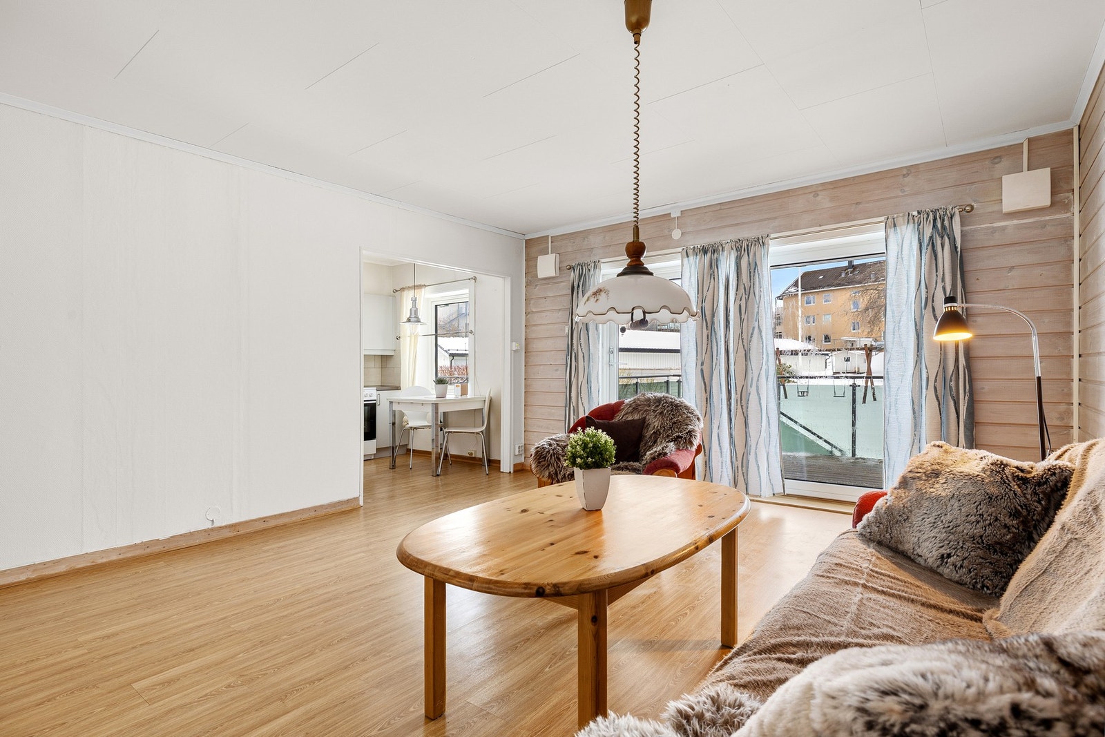 Et godt valg for deg som ønsker en praktisk bolig med solid standard, gode romløsninger og nærhet til det meste. Galleribilde