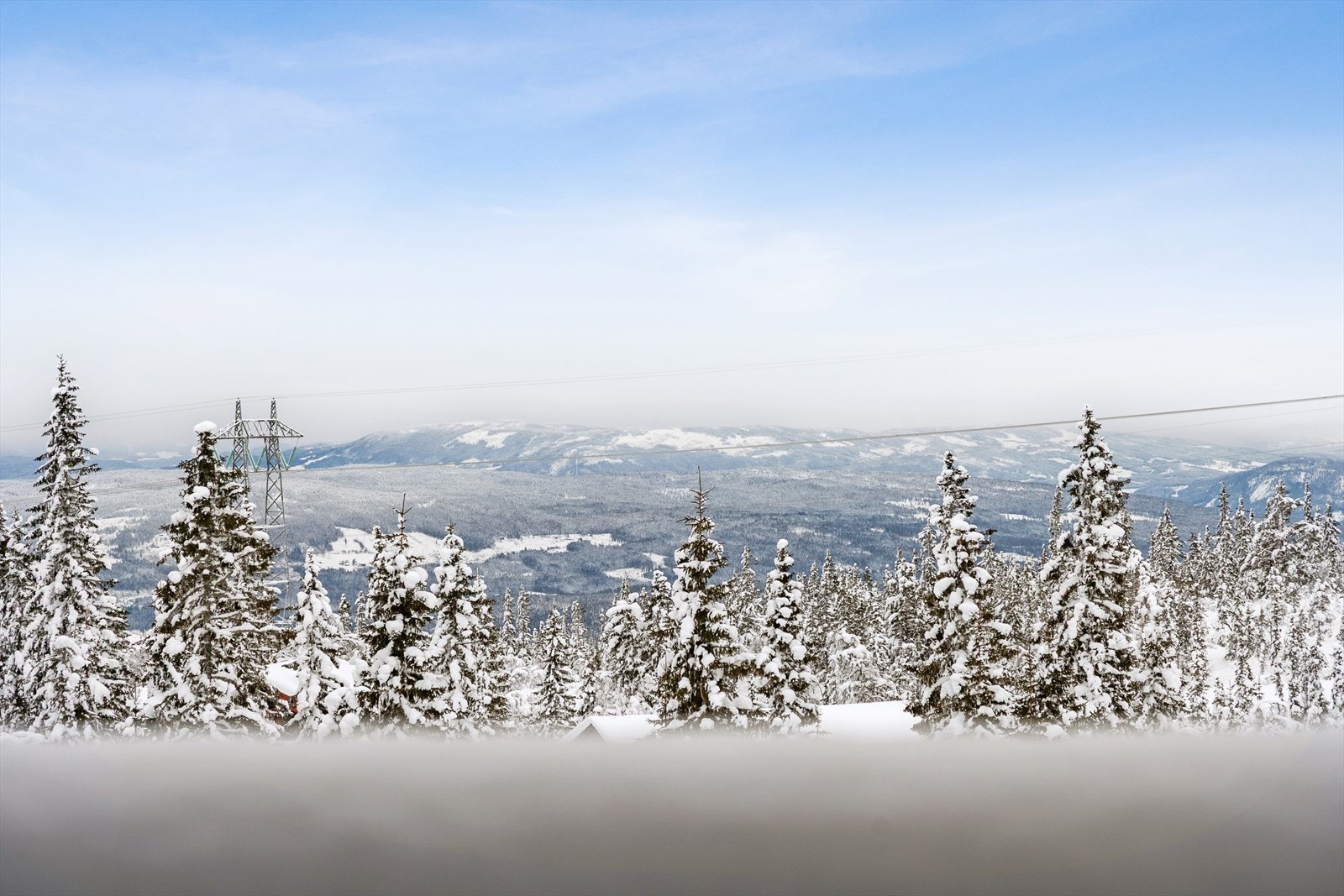 Nyt fjelluft, sol og praktfull natur! Galleribilde