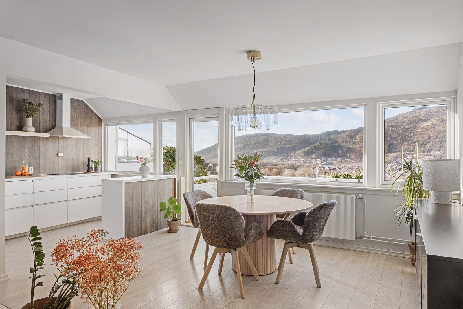 Strimmelen 29 presenteres av Mekleriet ved Ina Sande Sætre! Fotograf: Christiane Huseklepp. Galleribilde