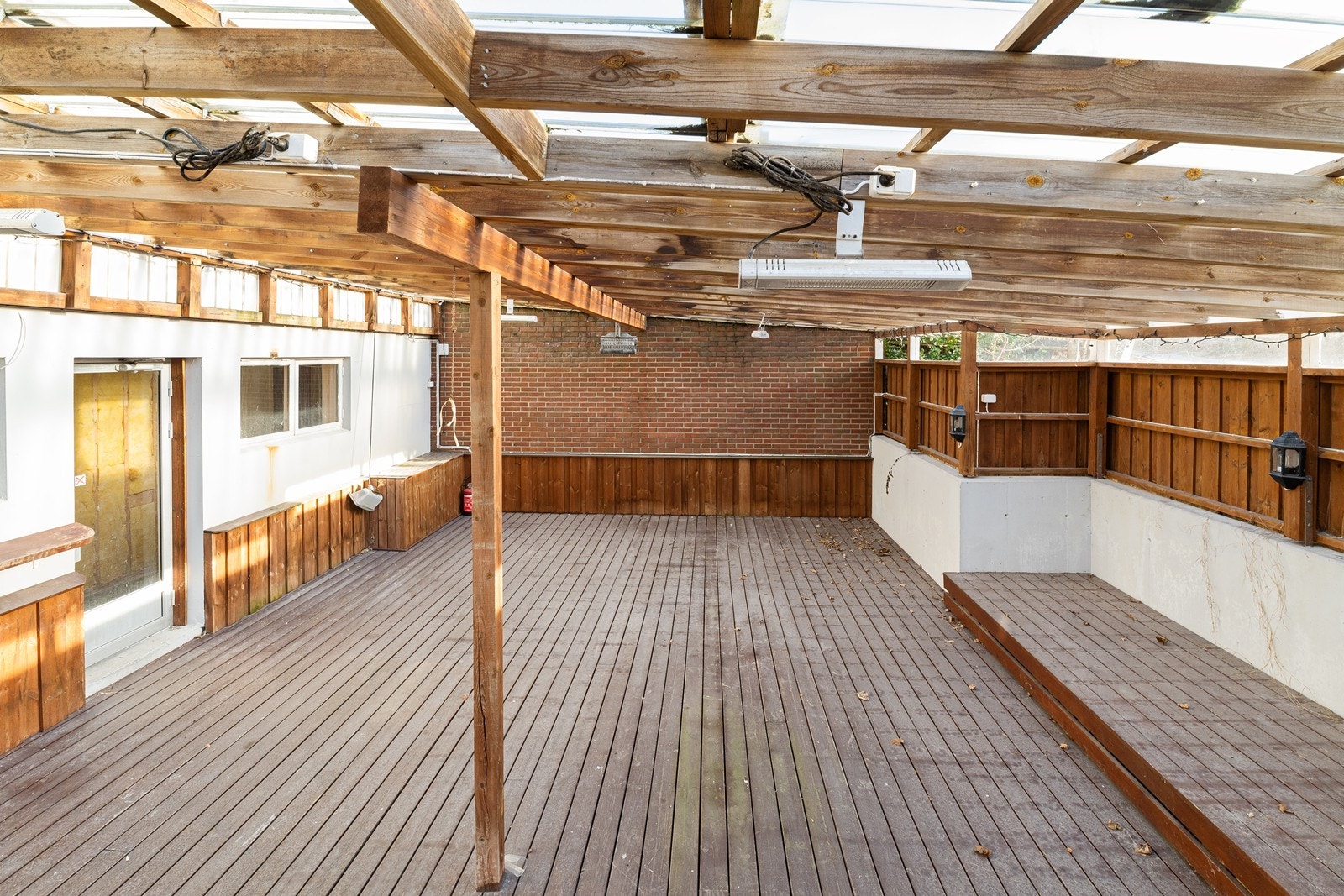 Uteplass Galleribilde