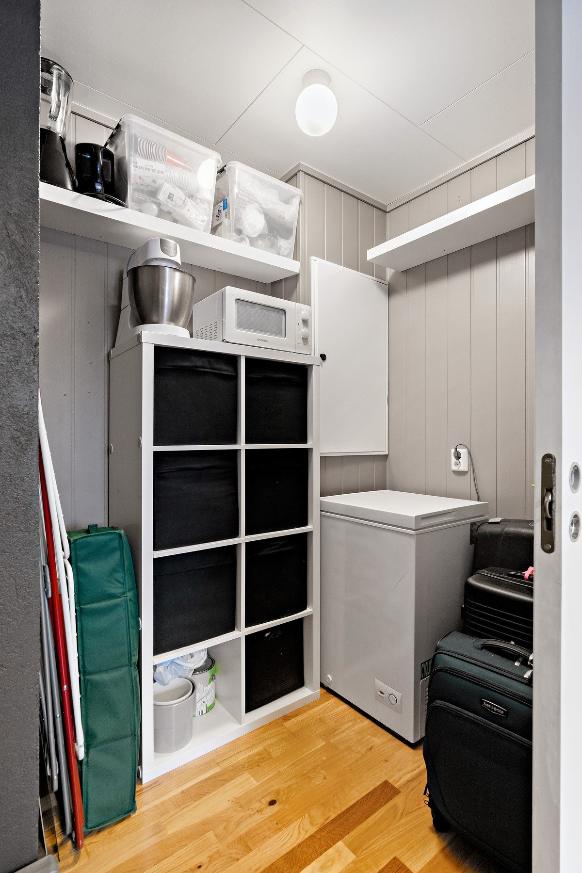 Vaskerom Galleribilde