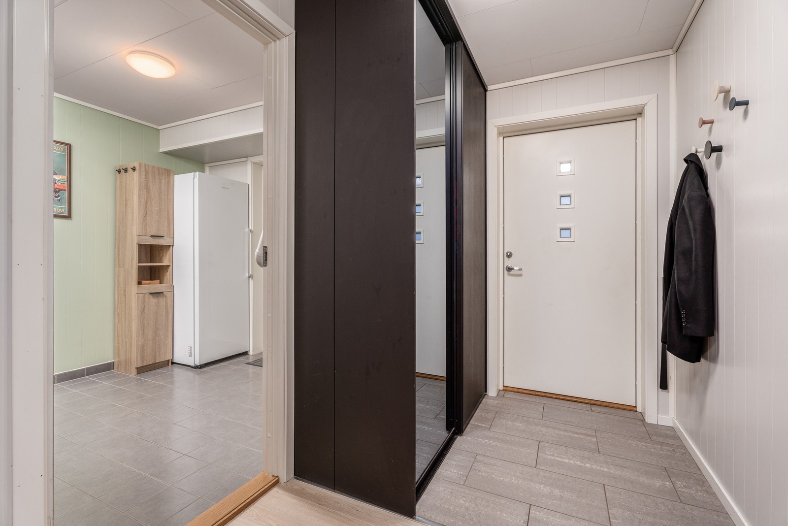 Entré. Galleribilde