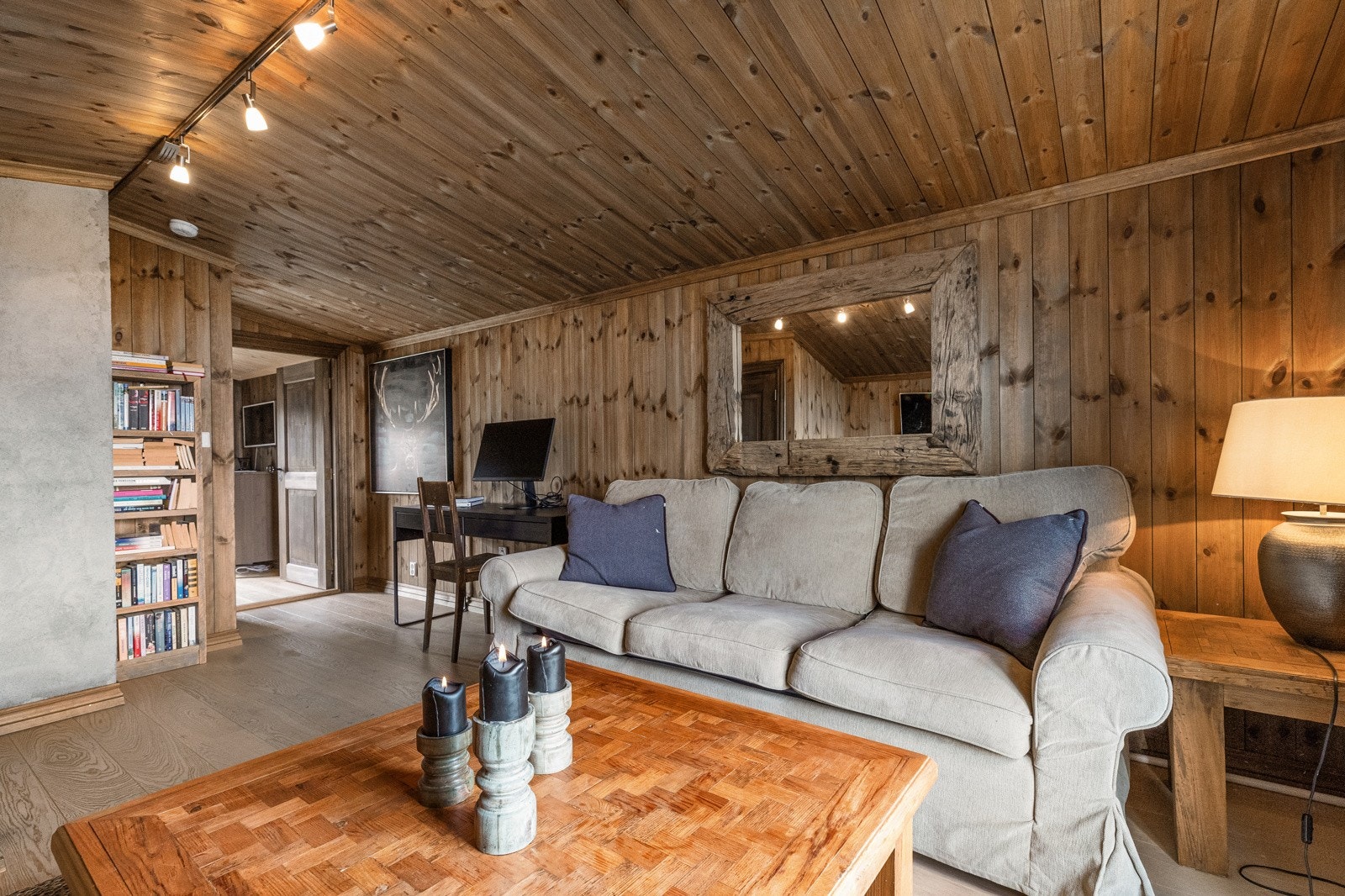 Praktisk som ekstra stue når man er mange på hytta Galleribilde