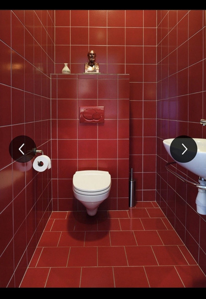 gjestetoalett i gangen/entre. Galleribilde