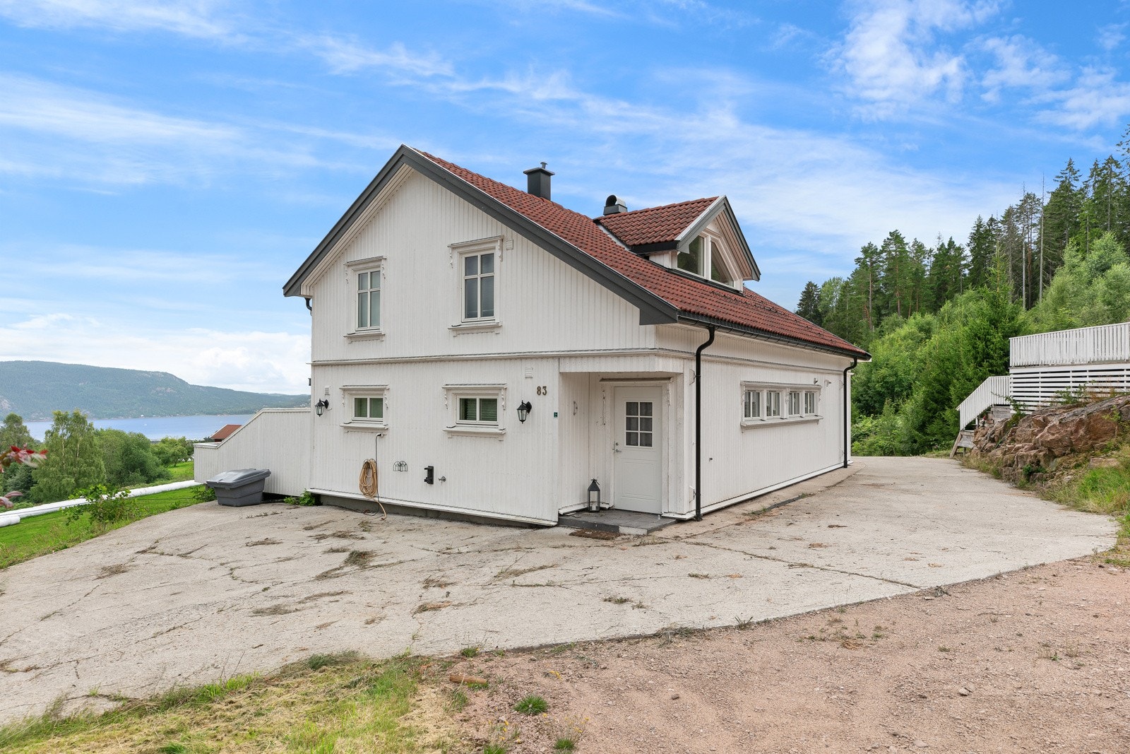 Inngangsparti Galleribilde