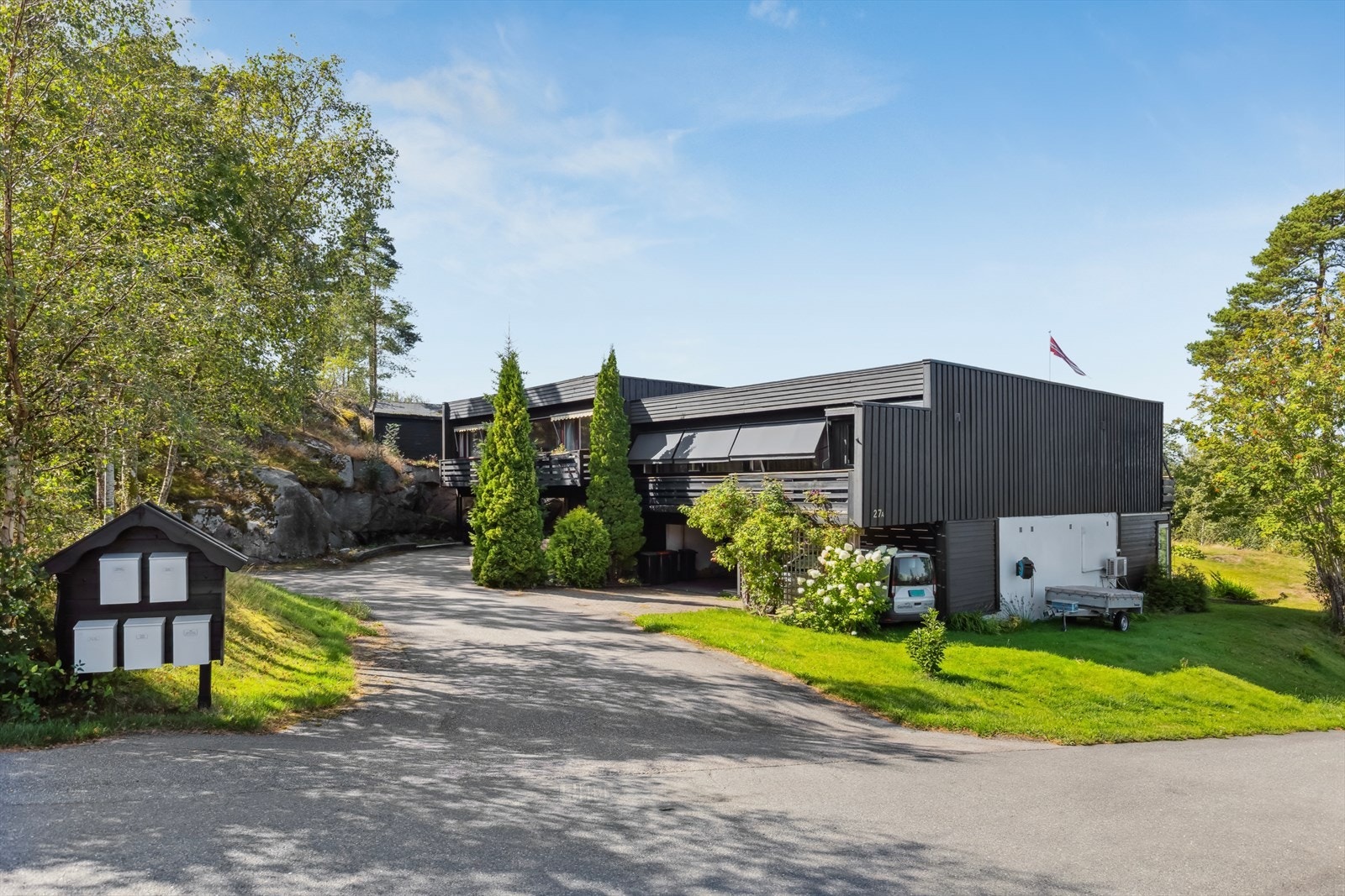 Spennende bolig, med særlig god beliggenhet. Galleribilde