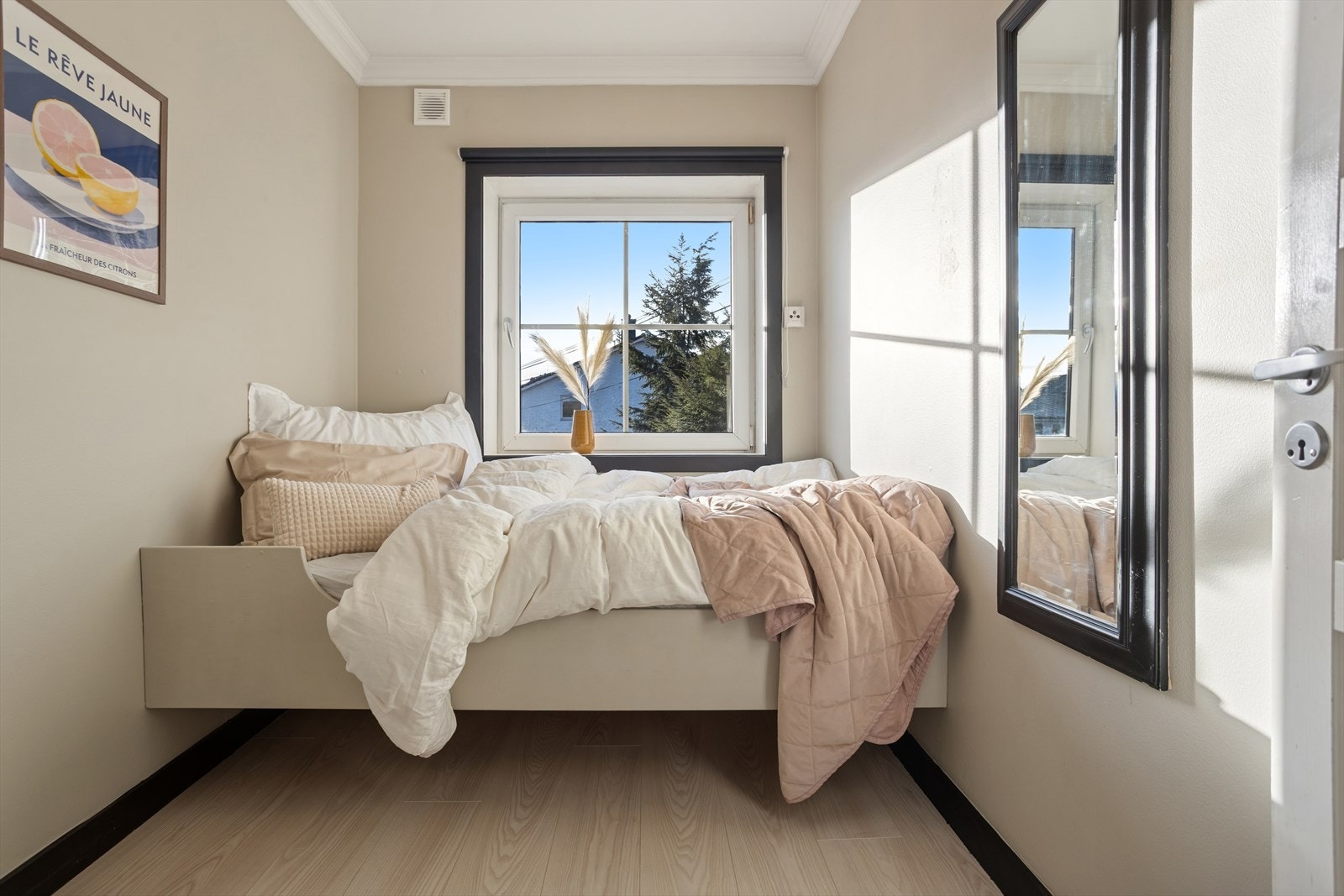 Soverom nr. 2. Galleribilde