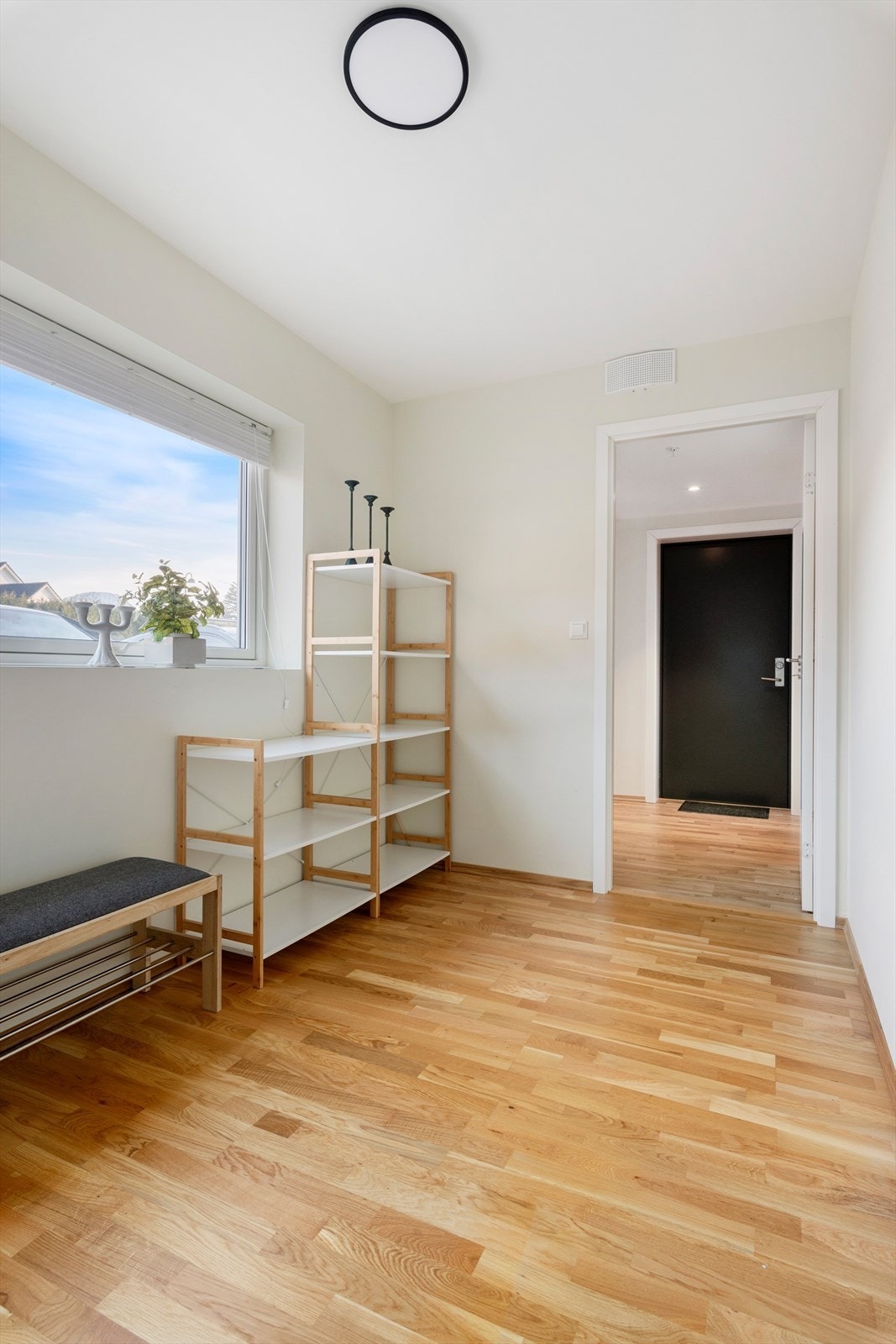 Det er fin størrelse også på dette soverommet. Galleribilde