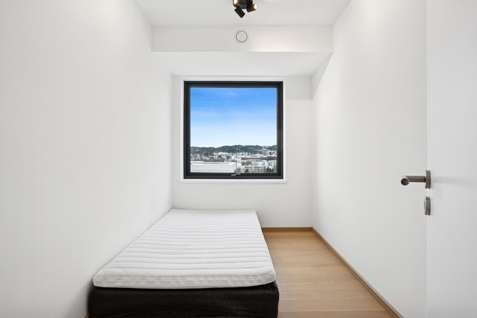 Soverom 2 klar for innredning etter eget ønske og behov. Galleribilde