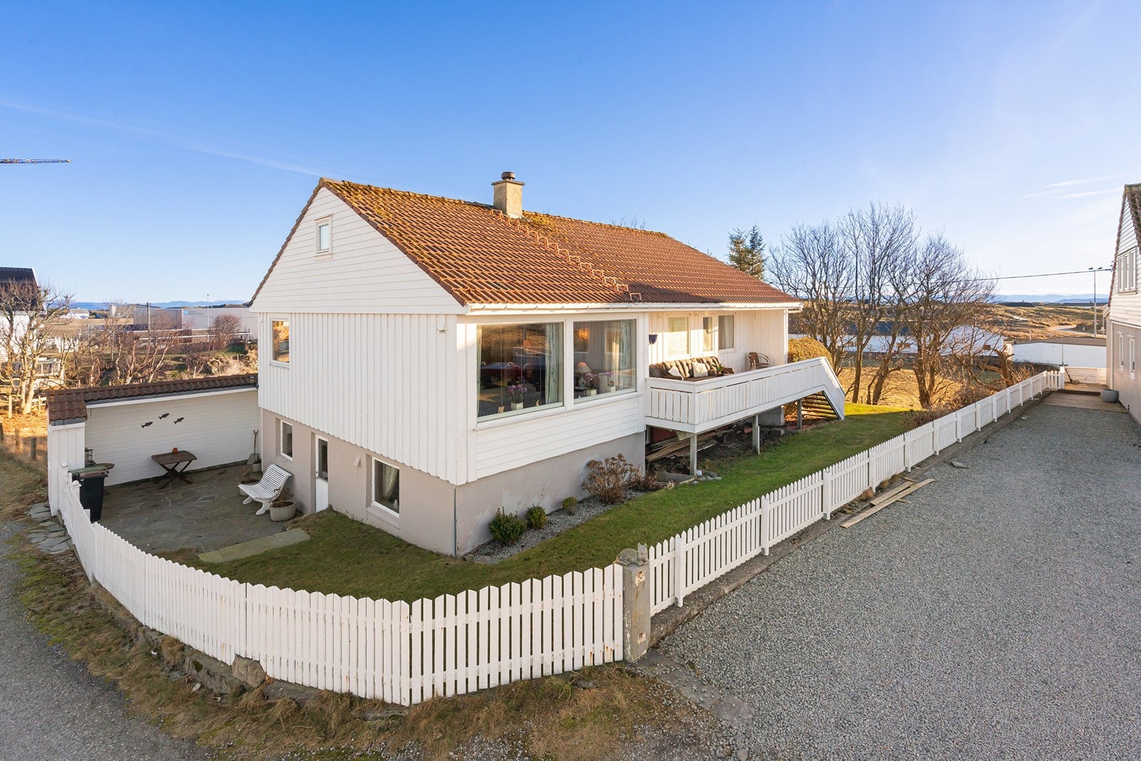 Lene Hviding v/Krogsveen har gleden av å presentere Hummervollveien 6. Galleribilde