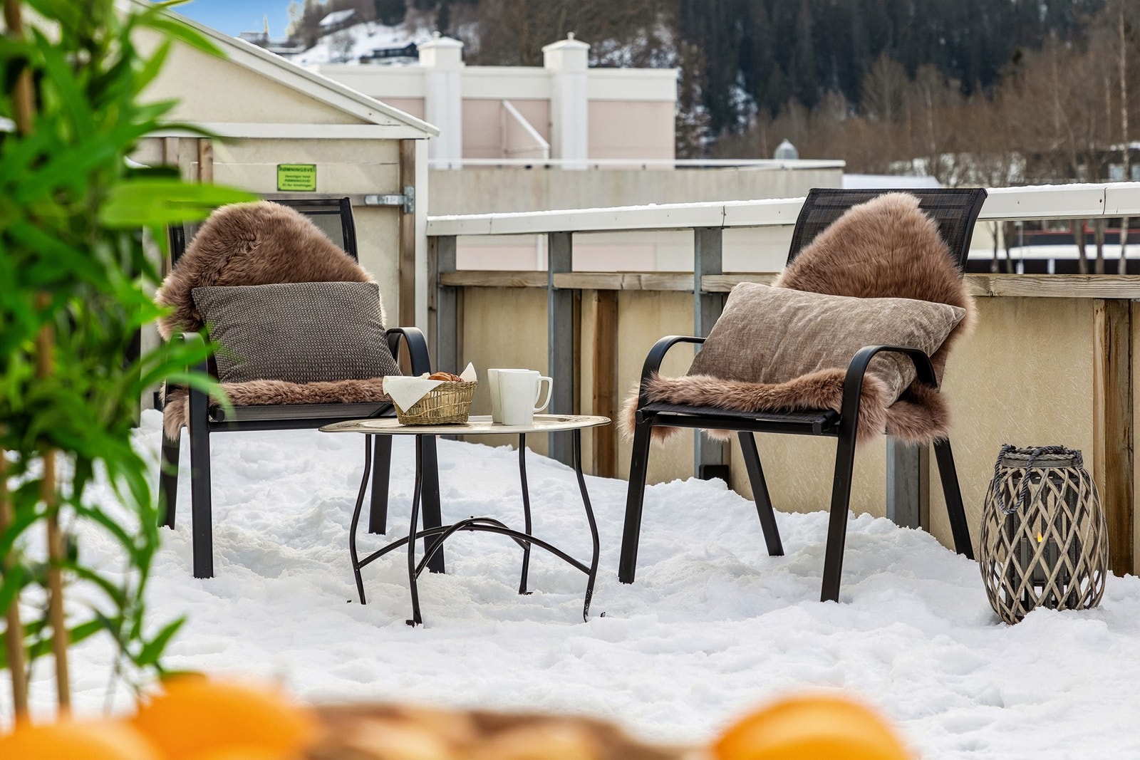 Takterrassen er plassert på leilighetens vest- og nordside, noe som gir gode solforhold samtidig som utsikten ivaretas Galleribilde