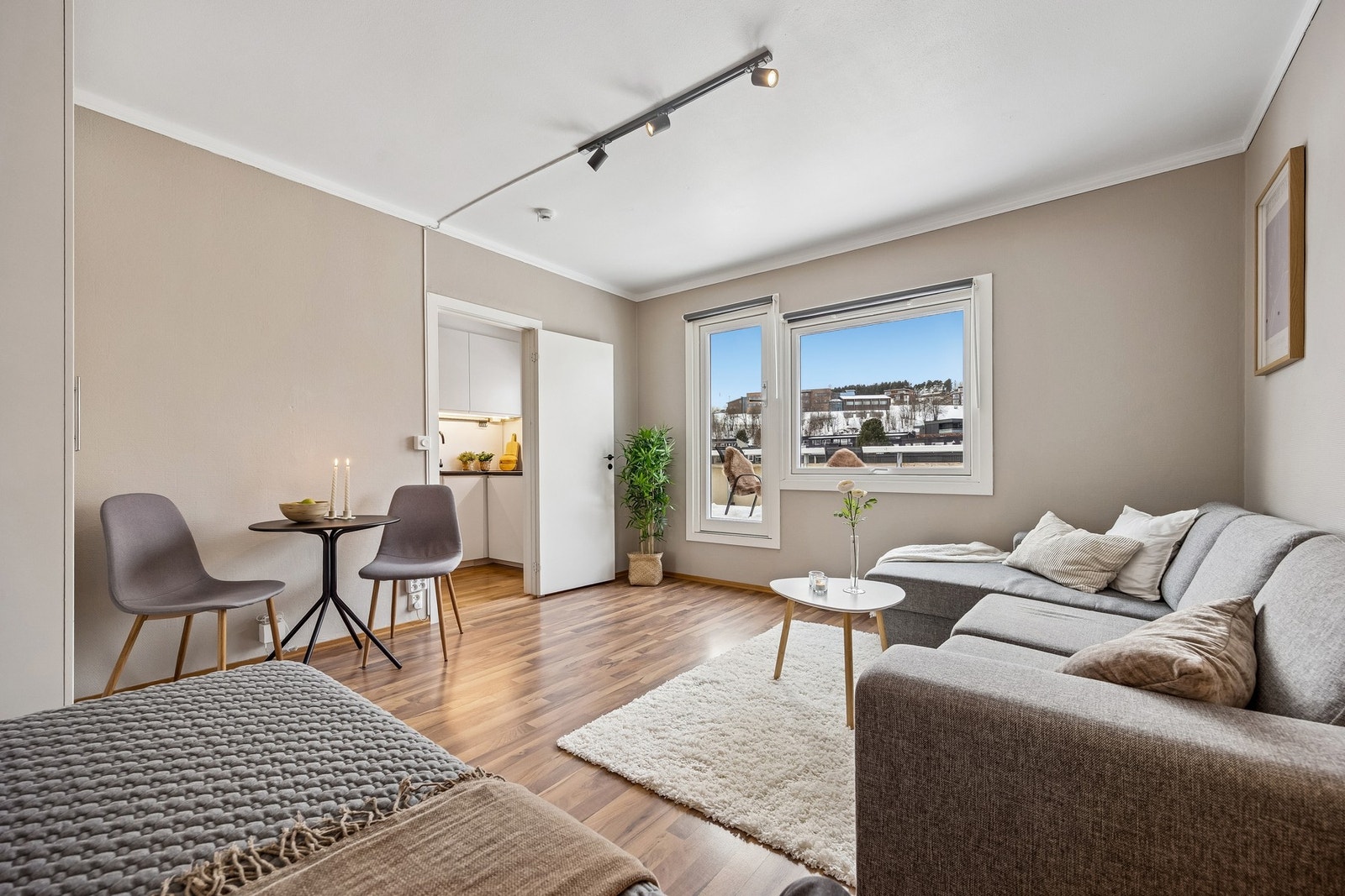 EIE eiendomsmegling ved Amrinder Singh har gleden av å presentere Karolinerveien 1A!
Foto: Aleksander Jacobsen, EFKT
Foto: Galleribilde