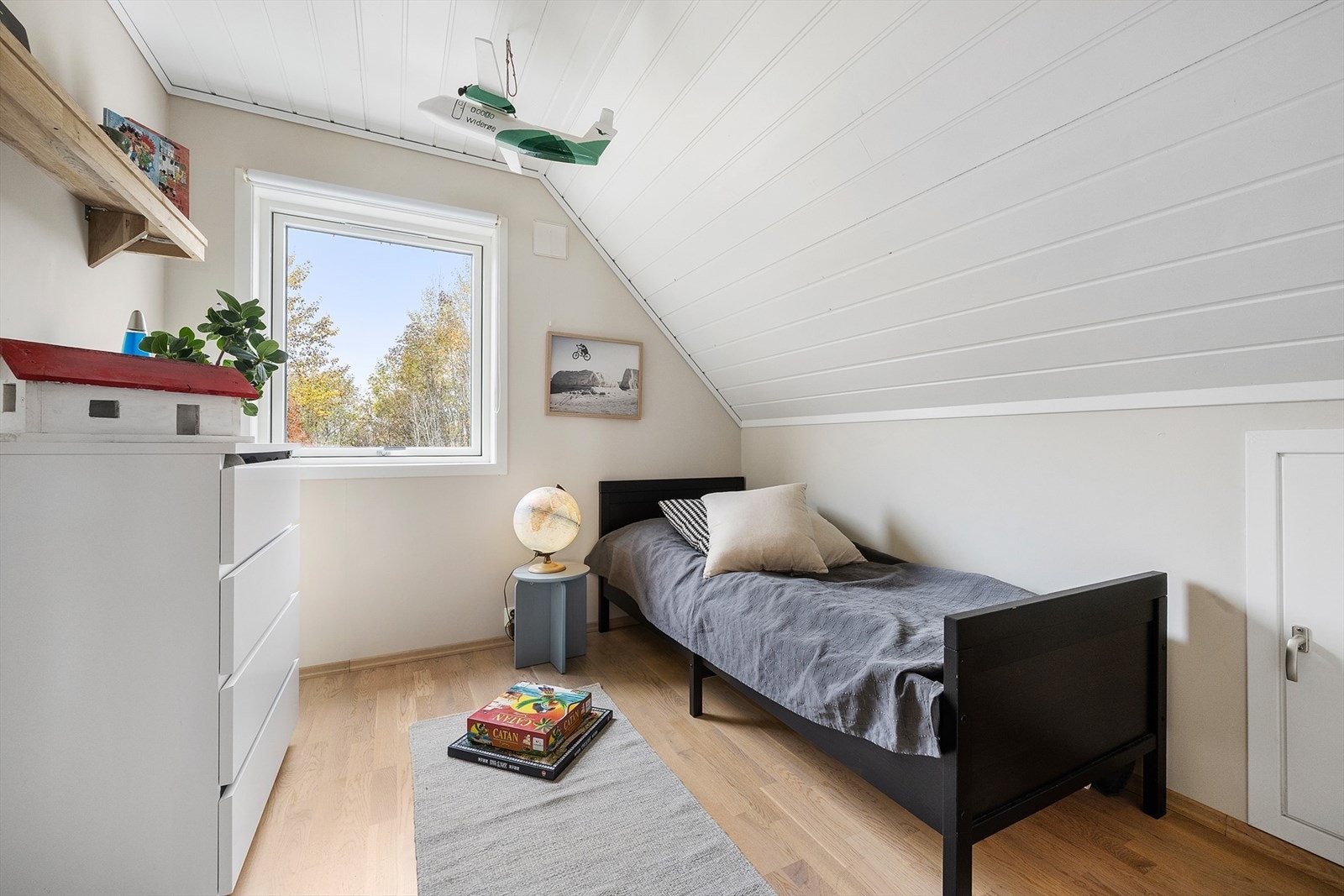 Soverom nr. 4. Galleribilde