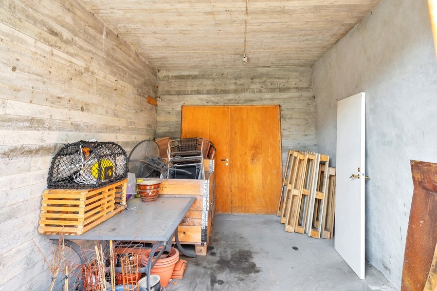 Garasje/utebod Galleribilde