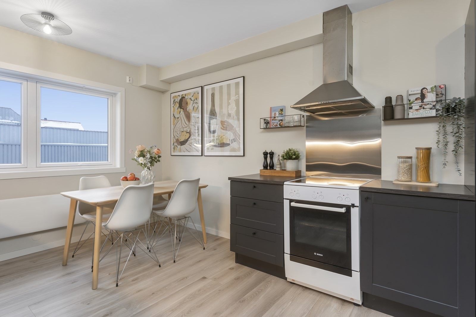 Naturlig sted for å nyte en god frokost Galleribilde