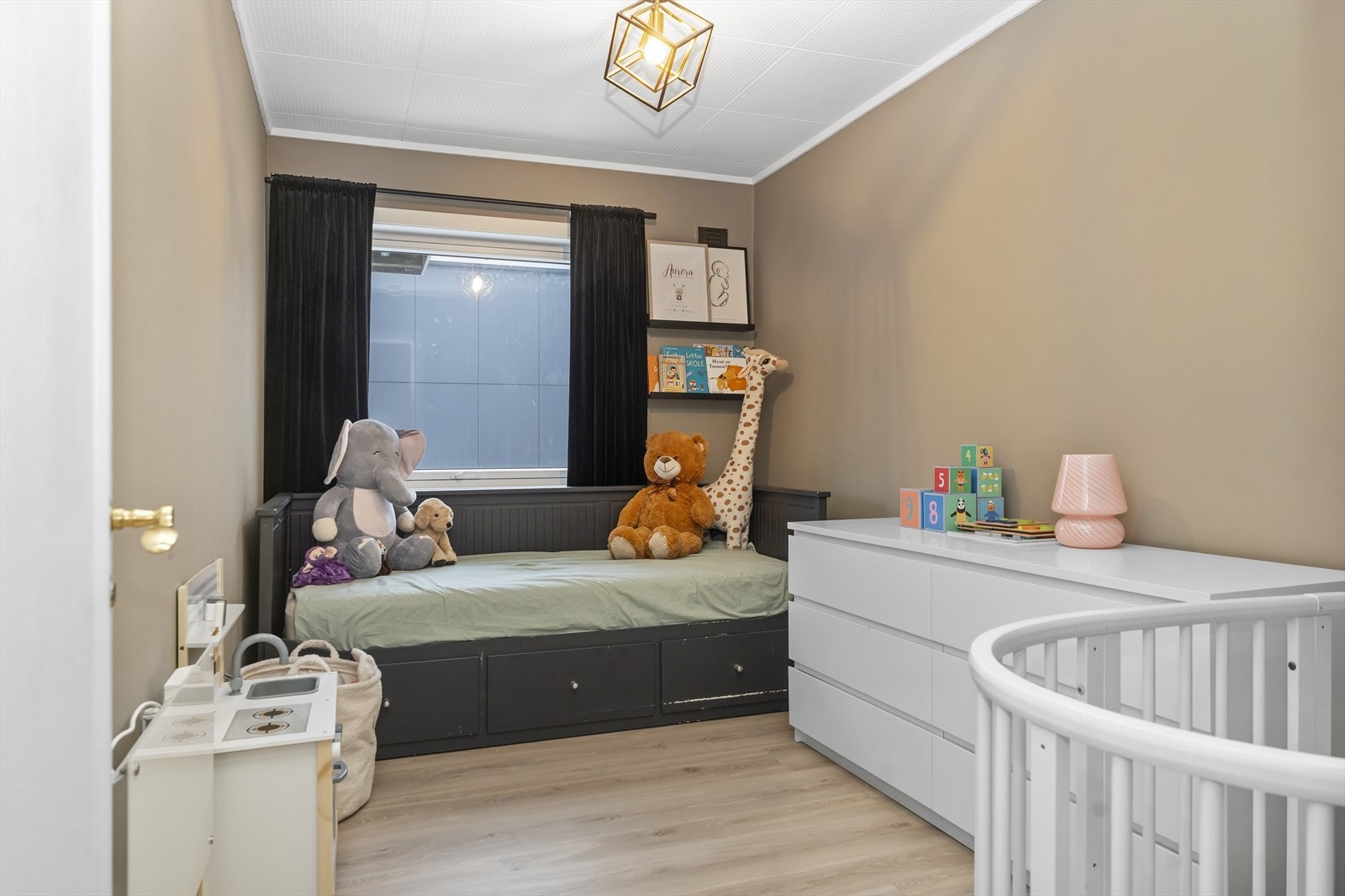 Soverom I Galleribilde