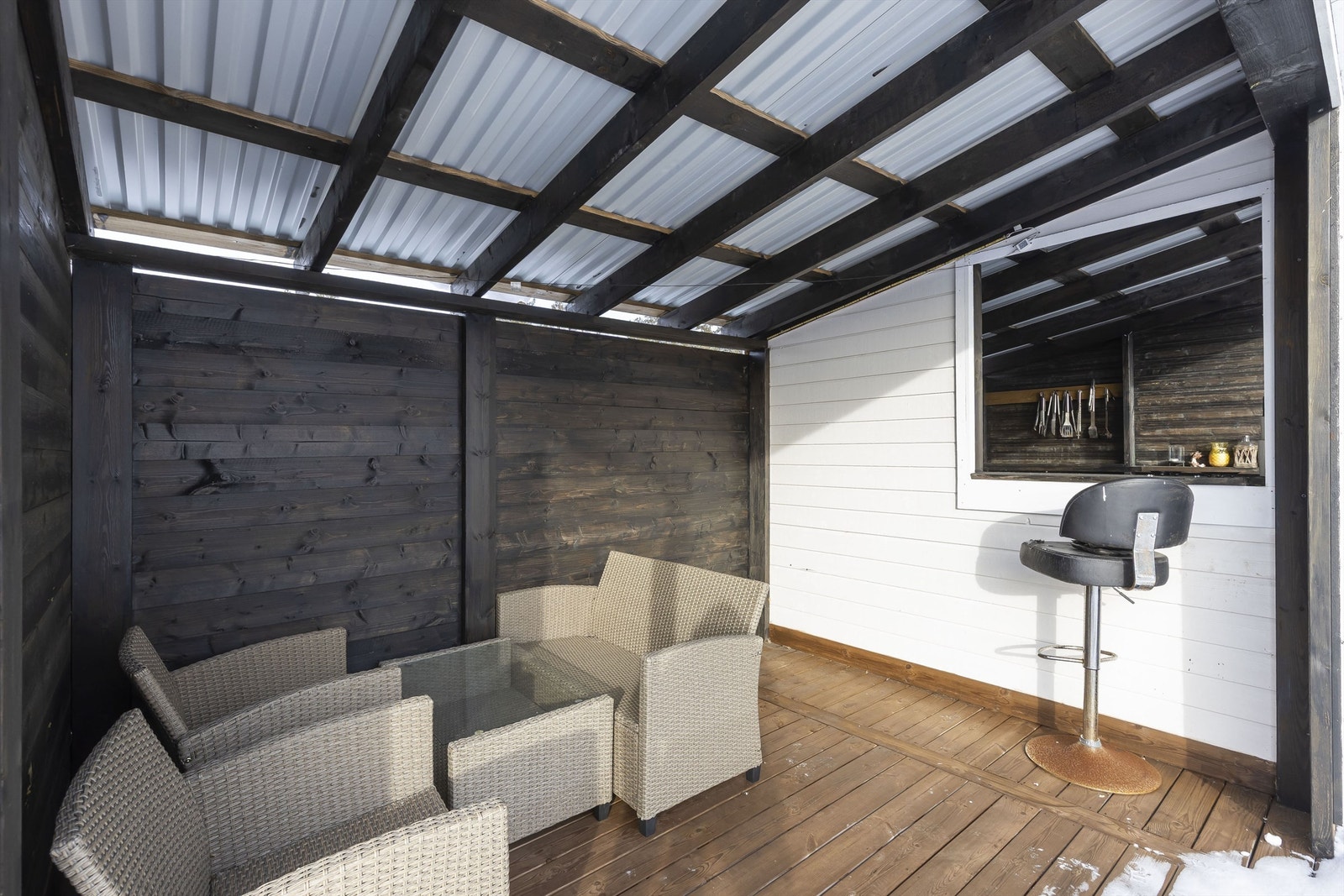 Utestue med utekjøkken Galleribilde