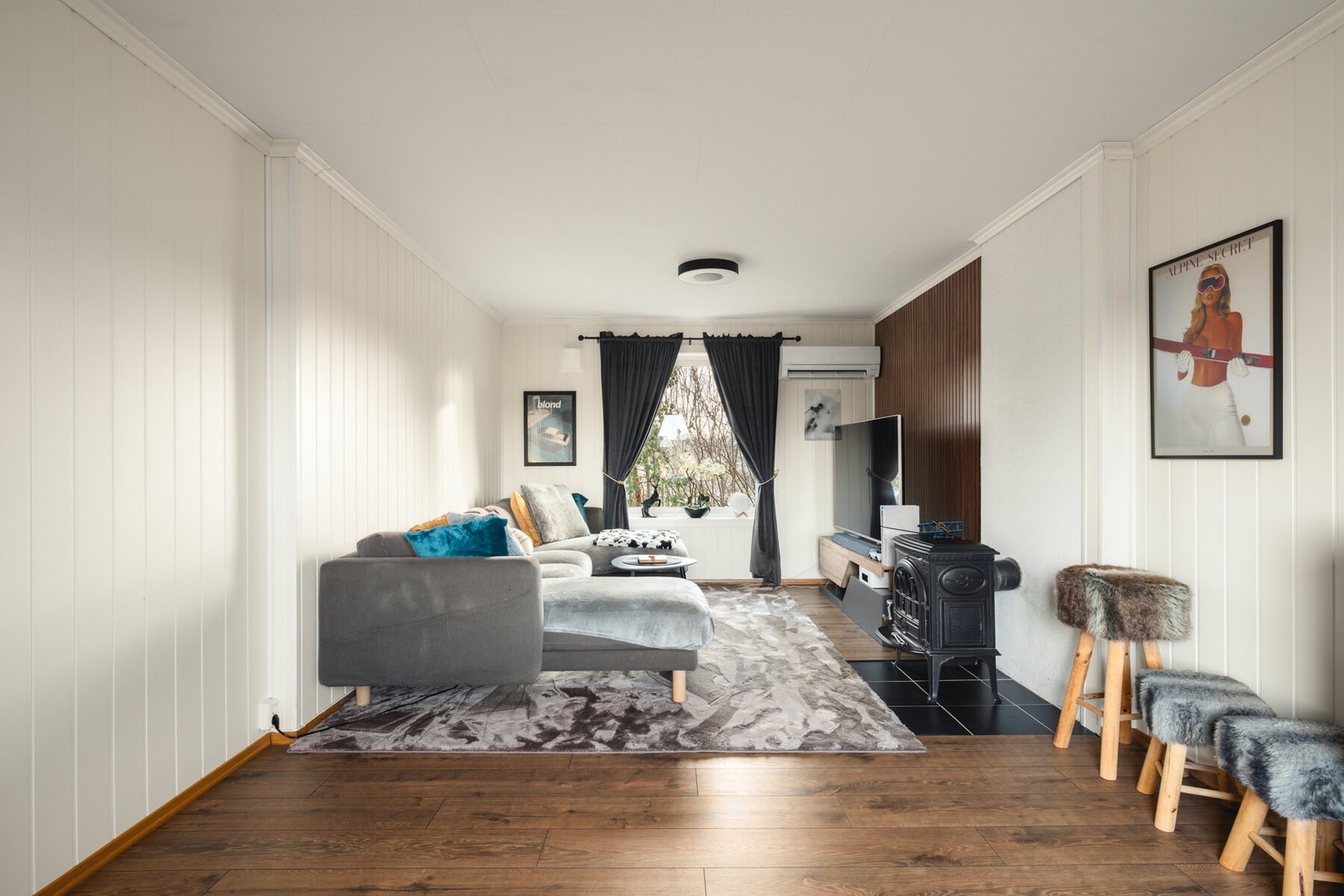 Super stue i hovedetasjen Galleribilde