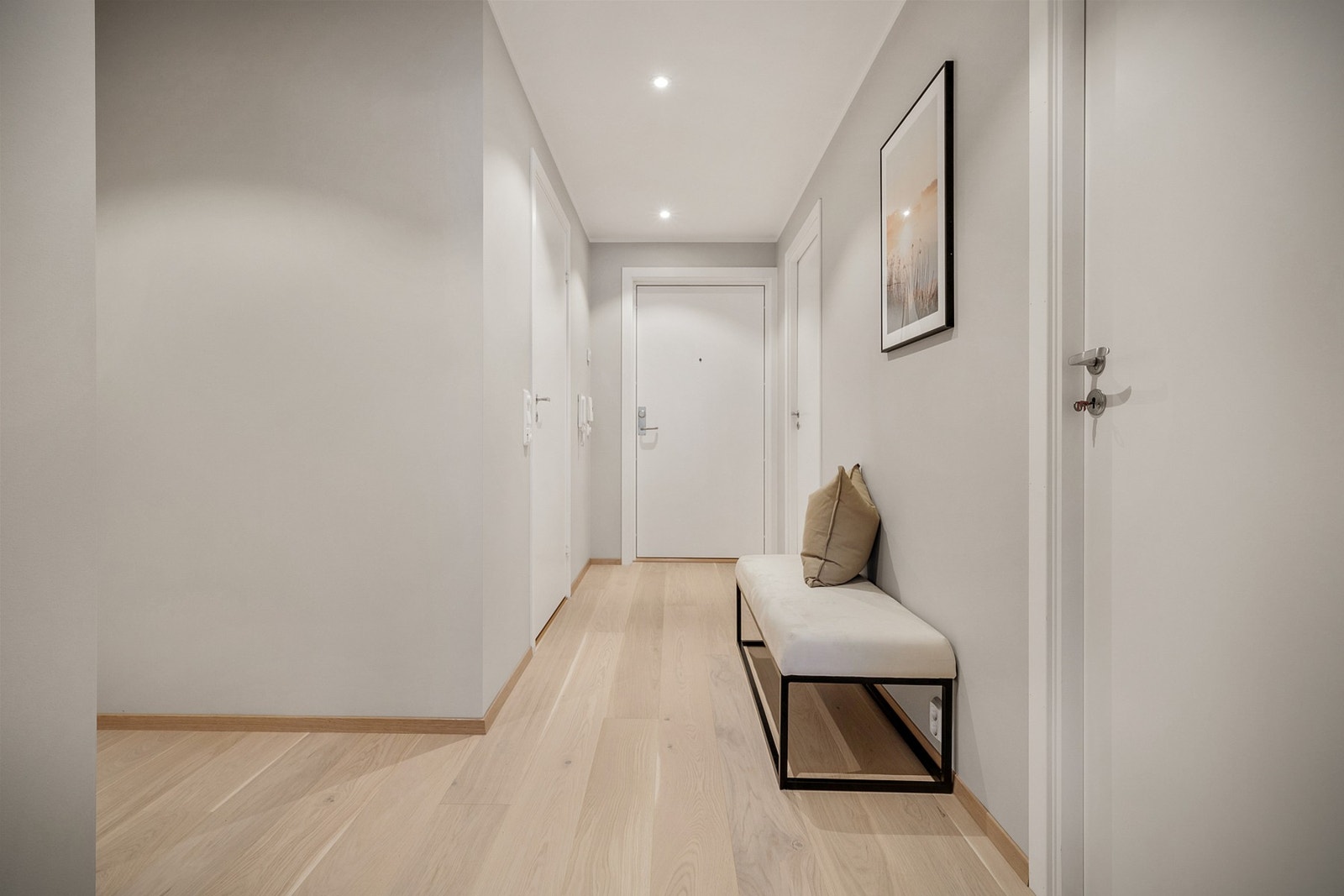 - Ekstern bod medfølger, denne er plassert på plan 8. - Galleribilde