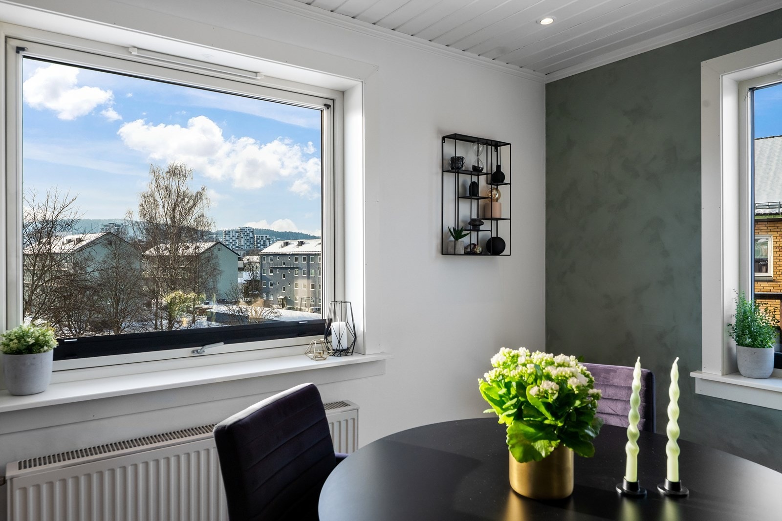 Med Åråsen stadion og Skedsmohallen i nærheten er det et godt tilbud av sportsfasiliteter. Galleribilde