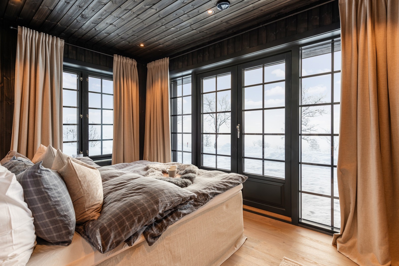 Her kan man starte og avslutte dagen med utsikt til den vakre naturen Galleribilde