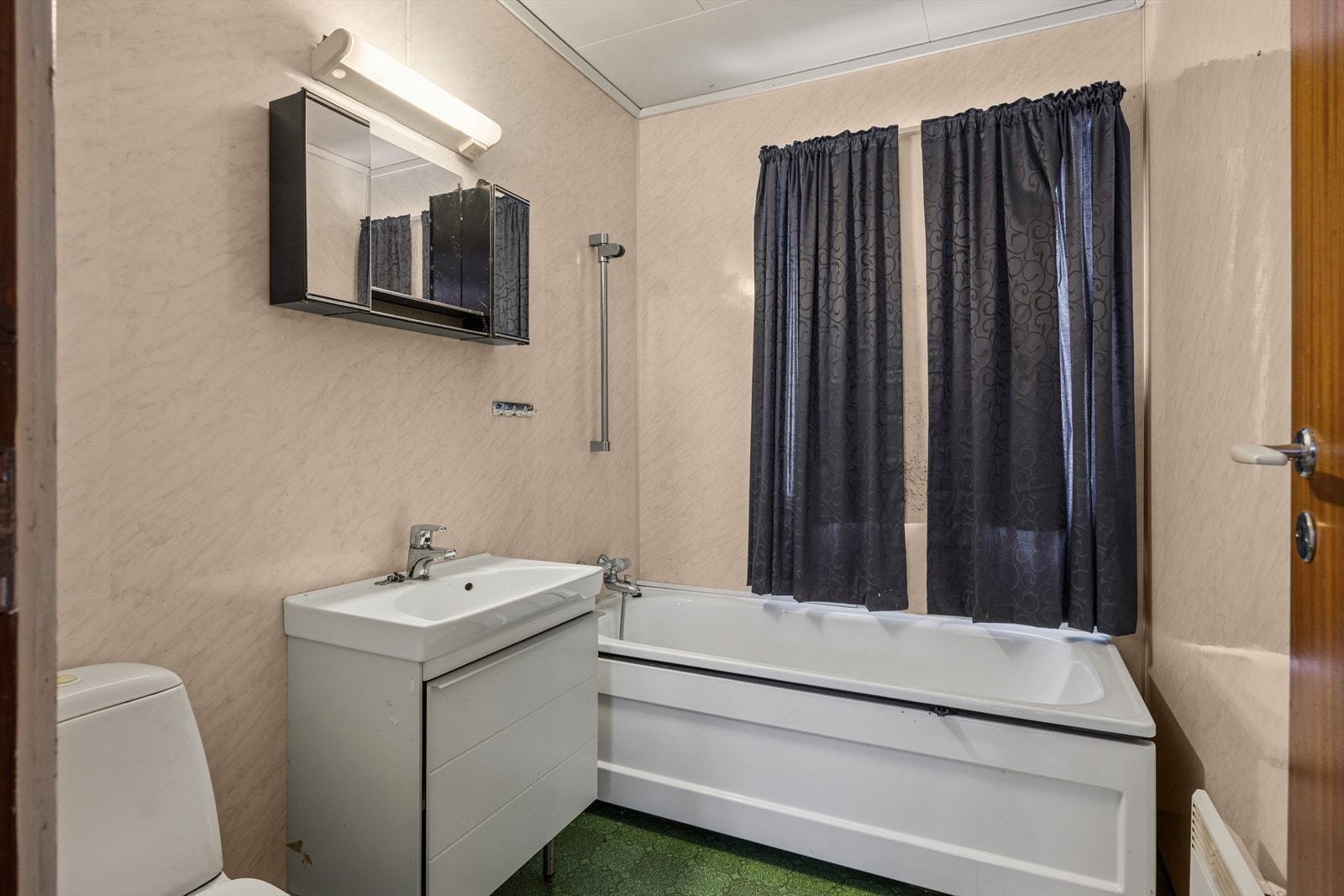 Baderom i 1. etg. Galleribilde