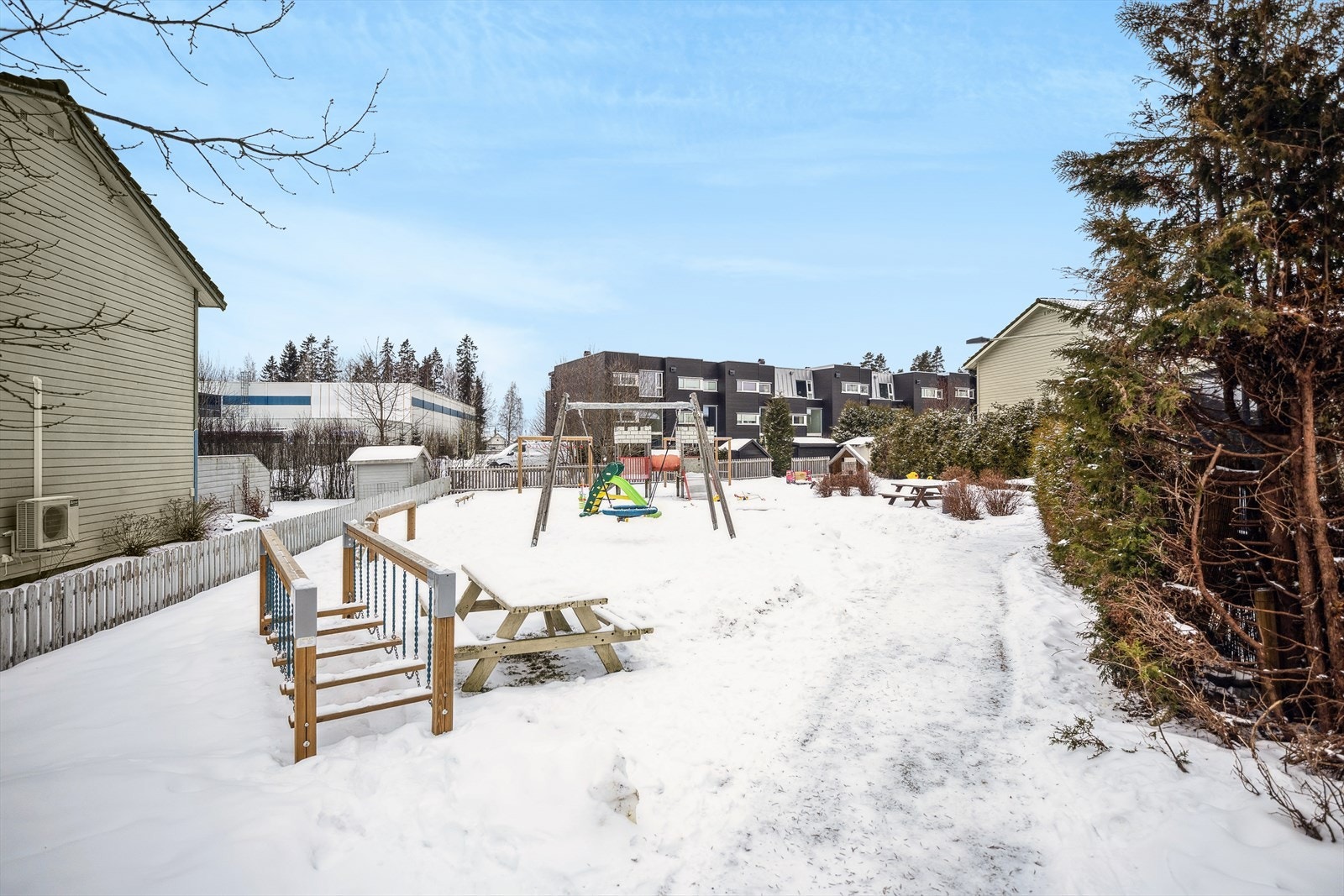 Det er fine lekeplasser på området Galleribilde