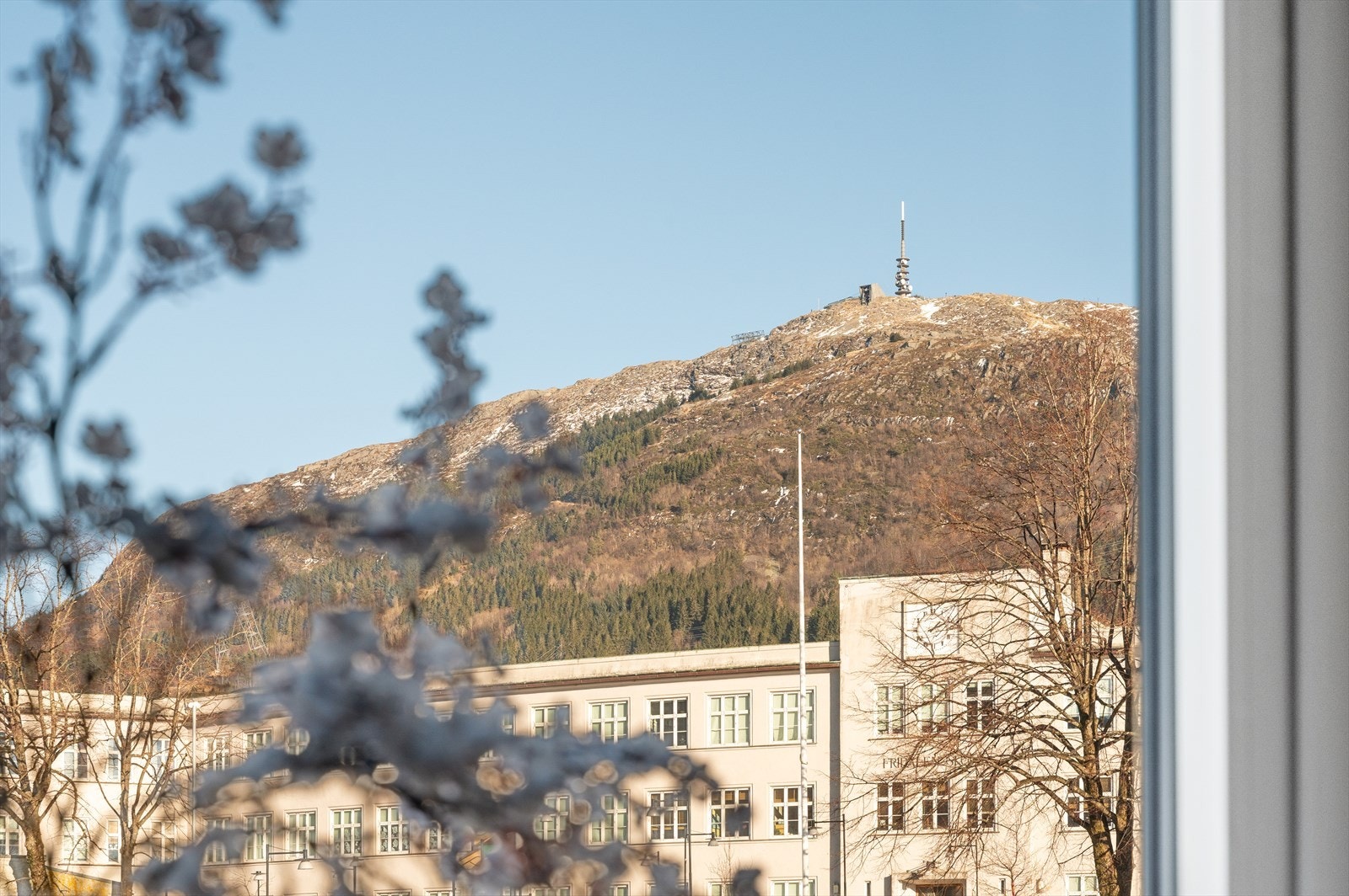 - Her har du to soverom av god størrelse. Lei ut et soverom til medstudent for å dekke deler av boliglånet - Galleribilde