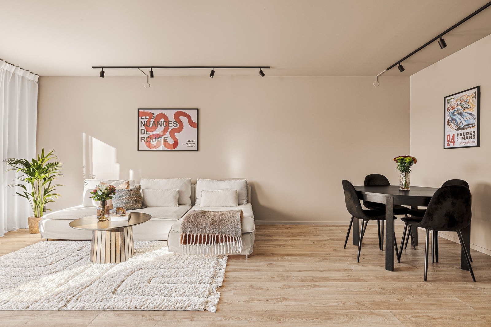 Hele leiligheten er pusset opp i perioden 2019 - 2024. Galleribilde