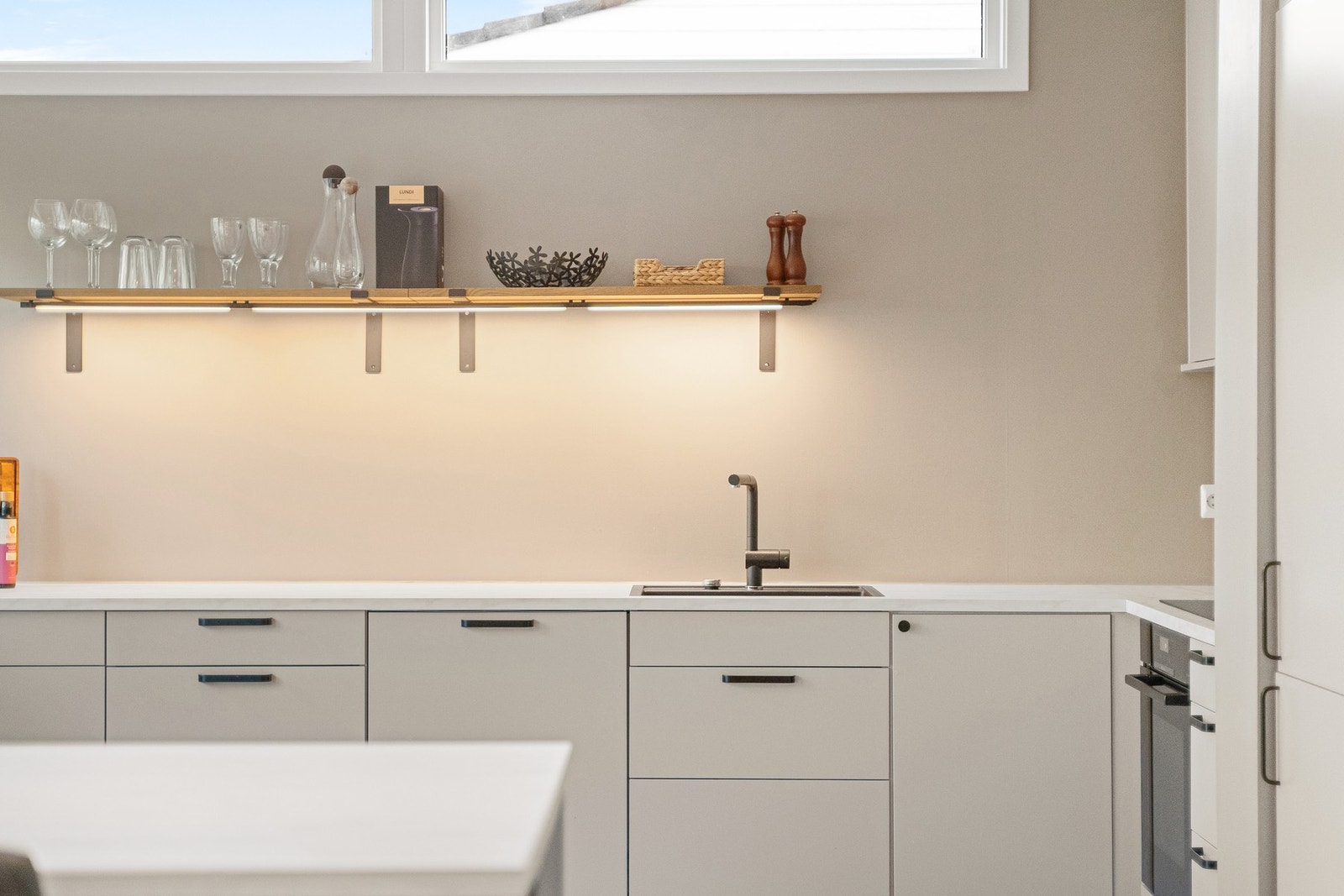 Lekre og praktiske løsninger. Galleribilde