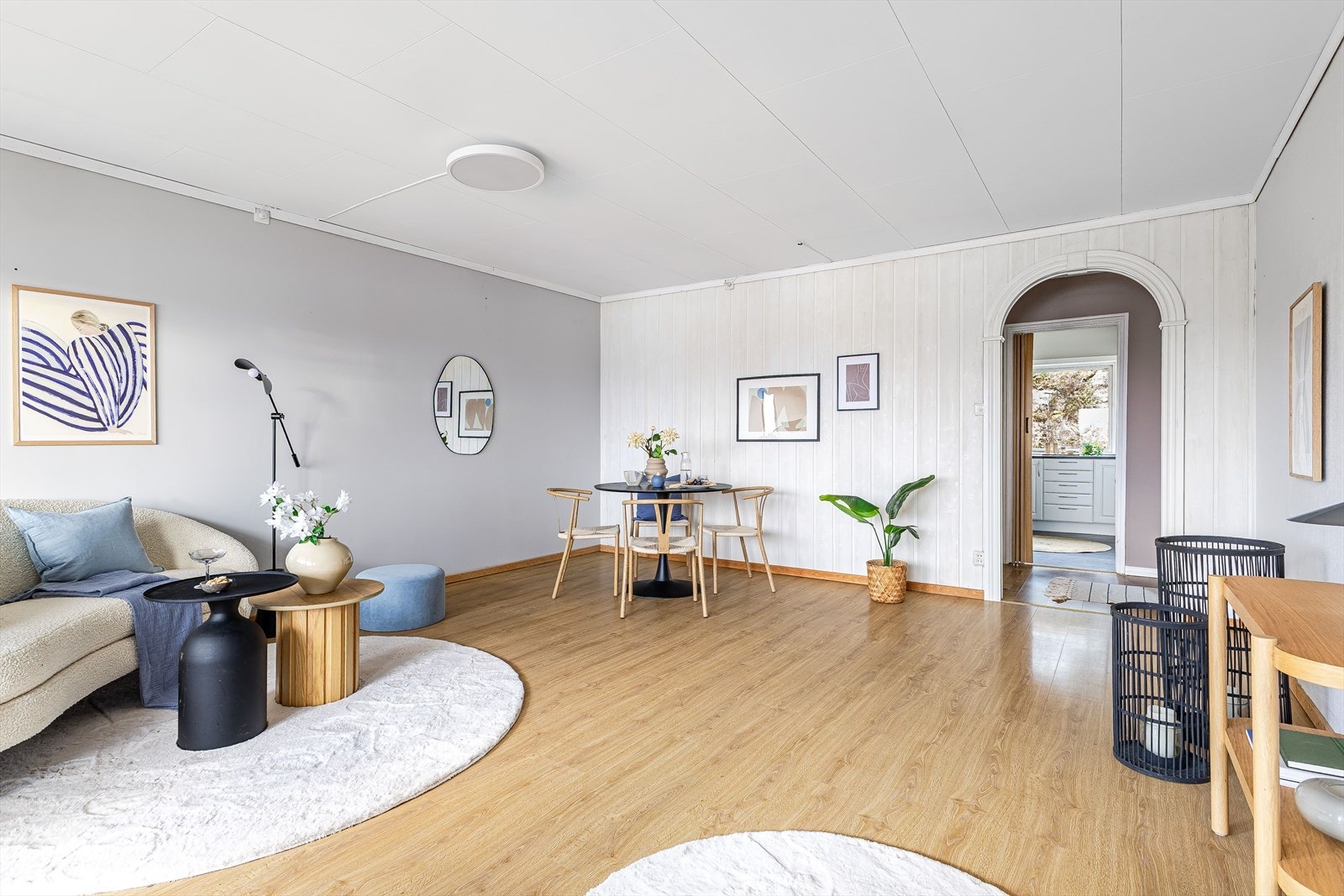 God plass til innredning av spisestue Galleribilde