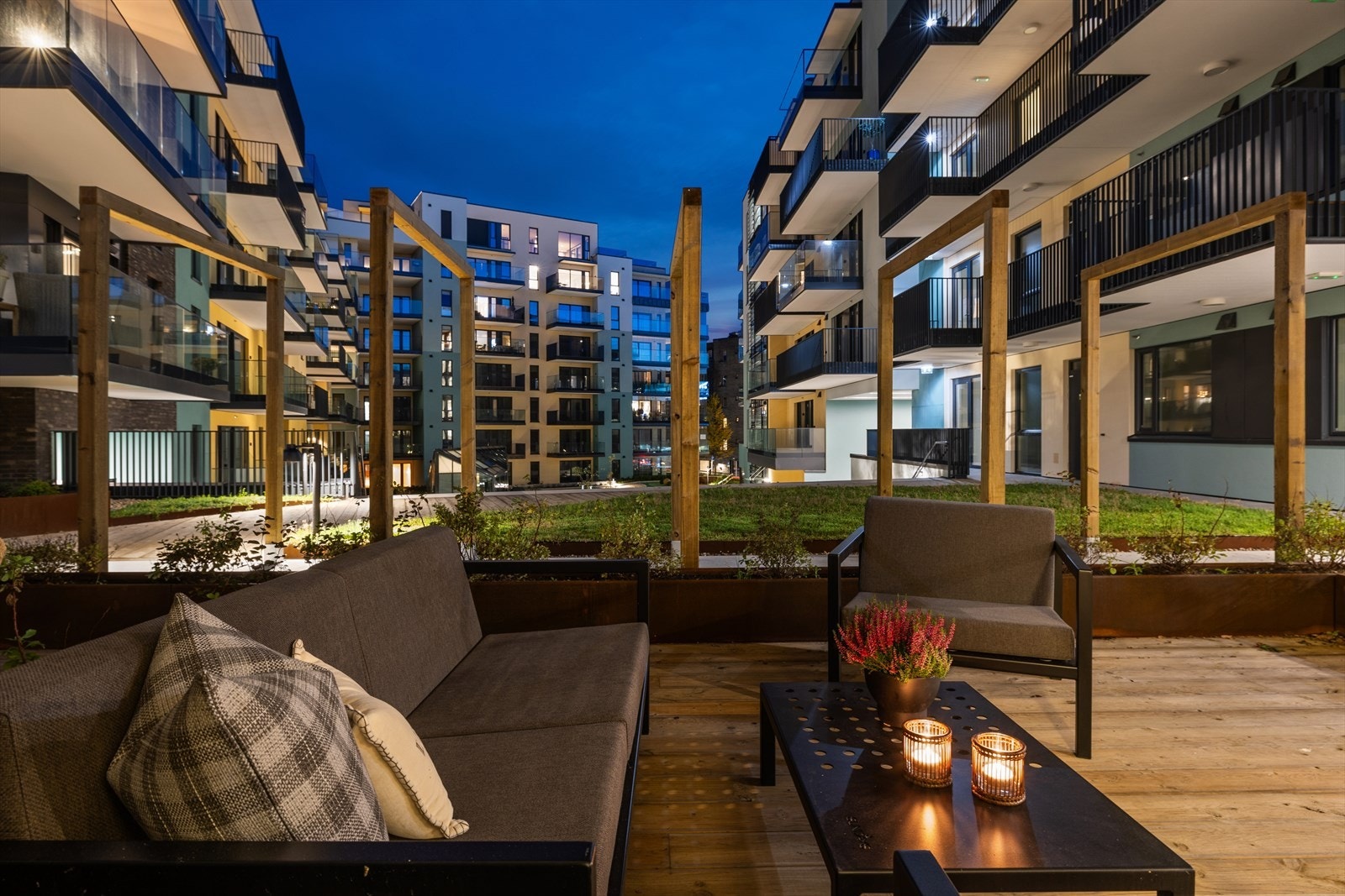 Leiligheten er en del av Tangen Torv, et nytt boligprosjekt innerst på Tangen, like ved Bystranda i Kristiansand. Galleribilde