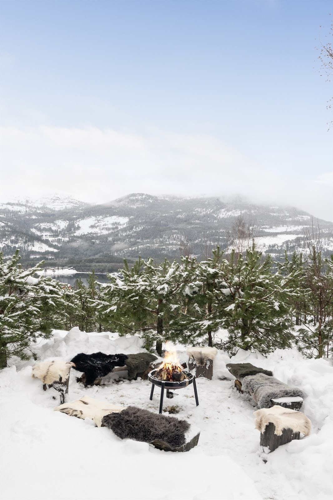 Vrådal Panorama er et populært feriested, beliggende i naturskjønne Vrådal i Telemark, med flere gode aktivitetstilbud både for store og små, sommer som vinter. Galleribilde