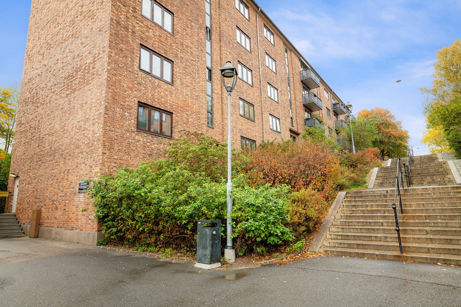 Uteområde. Galleribilde