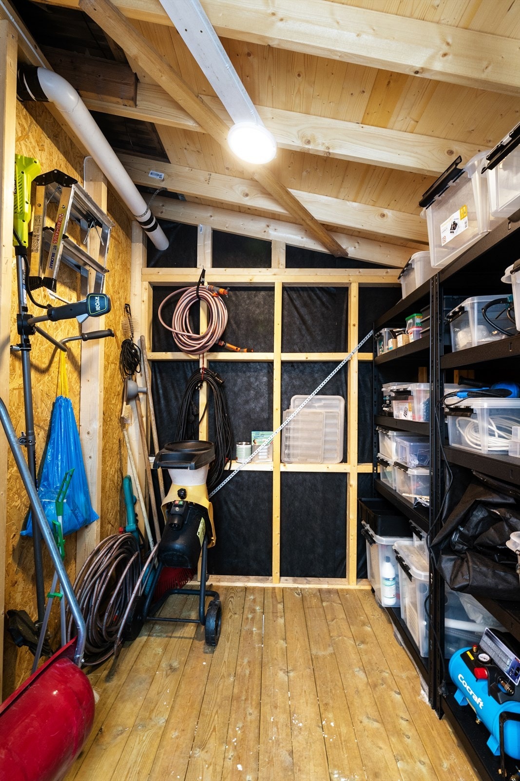 Boden ble ferdigstilt i 2025 og har god plass til oppbevaring. Galleribilde