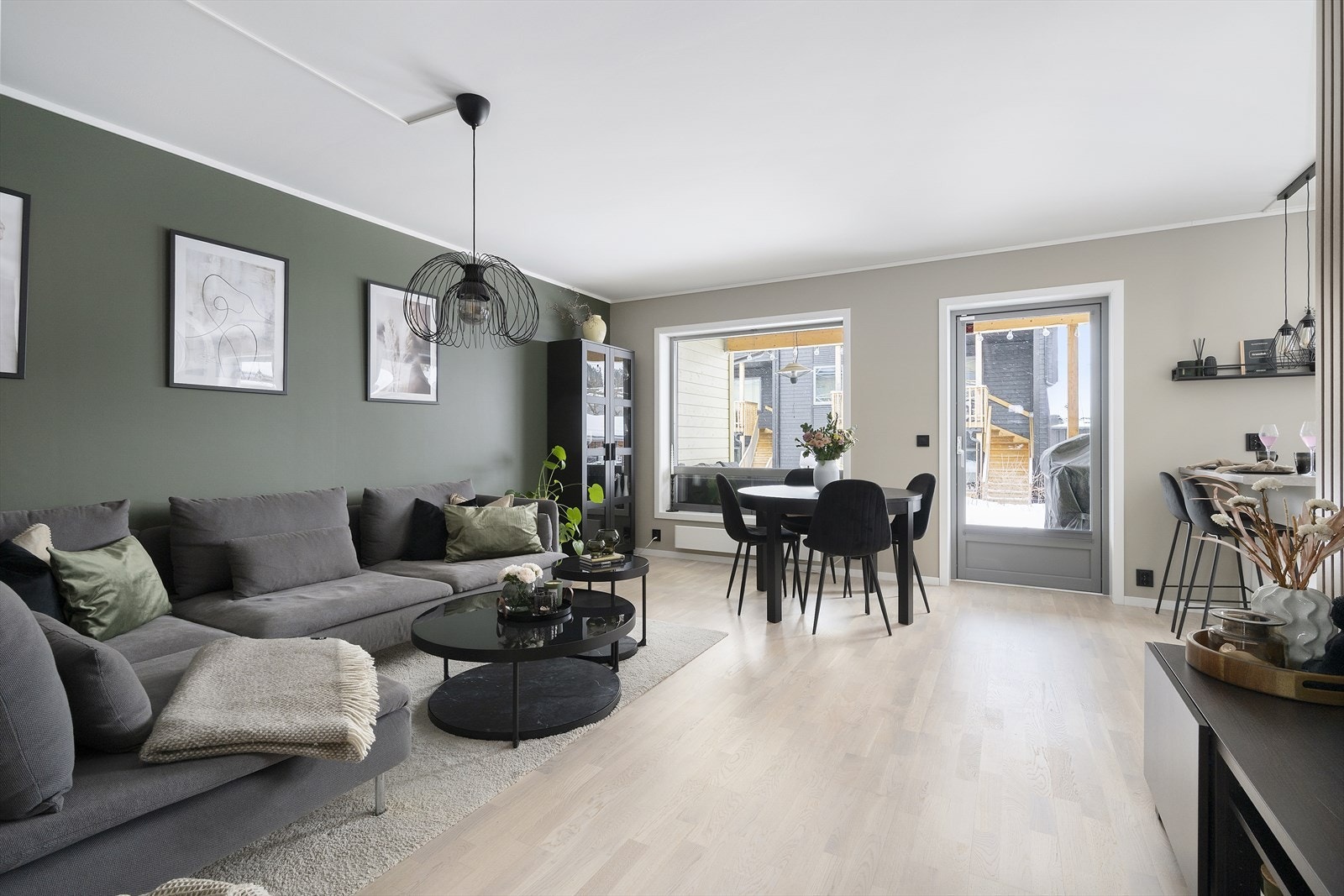 Leiligheten ble oppført i 2024 og har tidsriktig design og innflytningsklar standard. Galleribilde