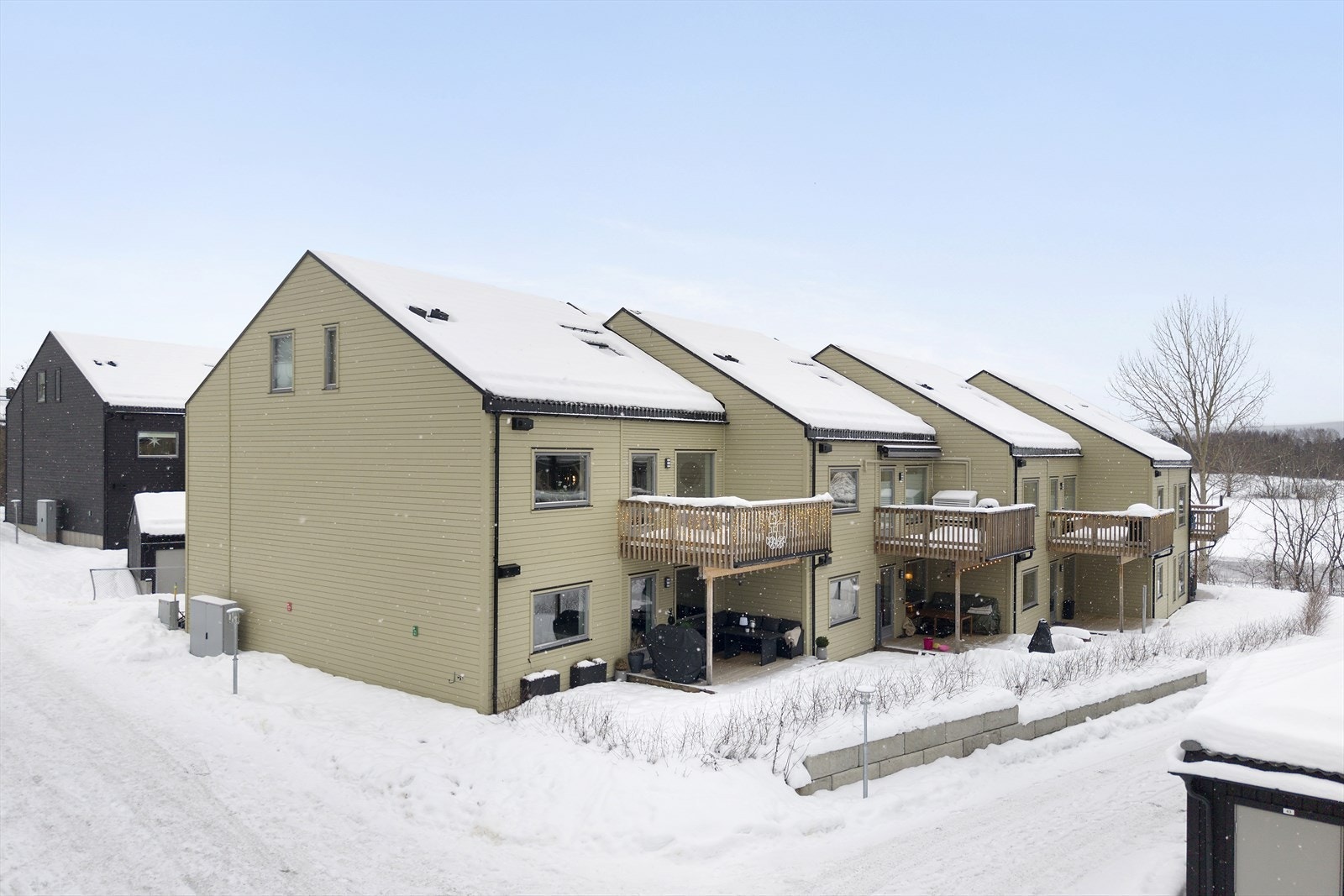 Meget hyggelig nabolag med kort vei til både naturen og Lillestrøm by Galleribilde