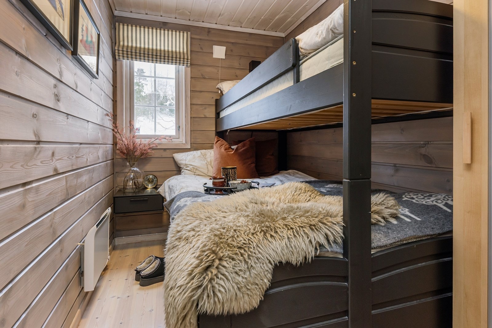 Familiekøye hvor en har sengeplass til 3 personer Galleribilde