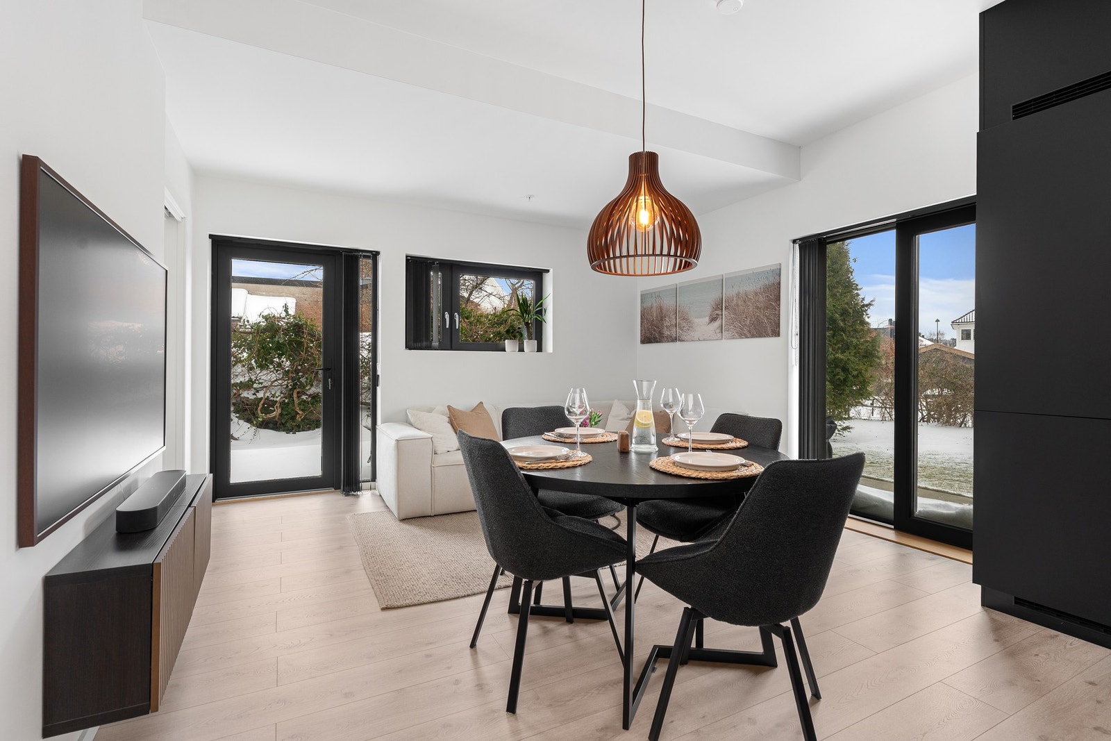 Dette er en flott 3-roms selveierleilighet med god planløsning. Galleribilde