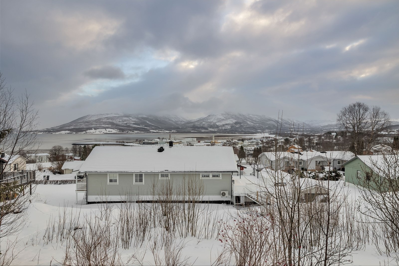 Utsikt fra veranda Galleribilde